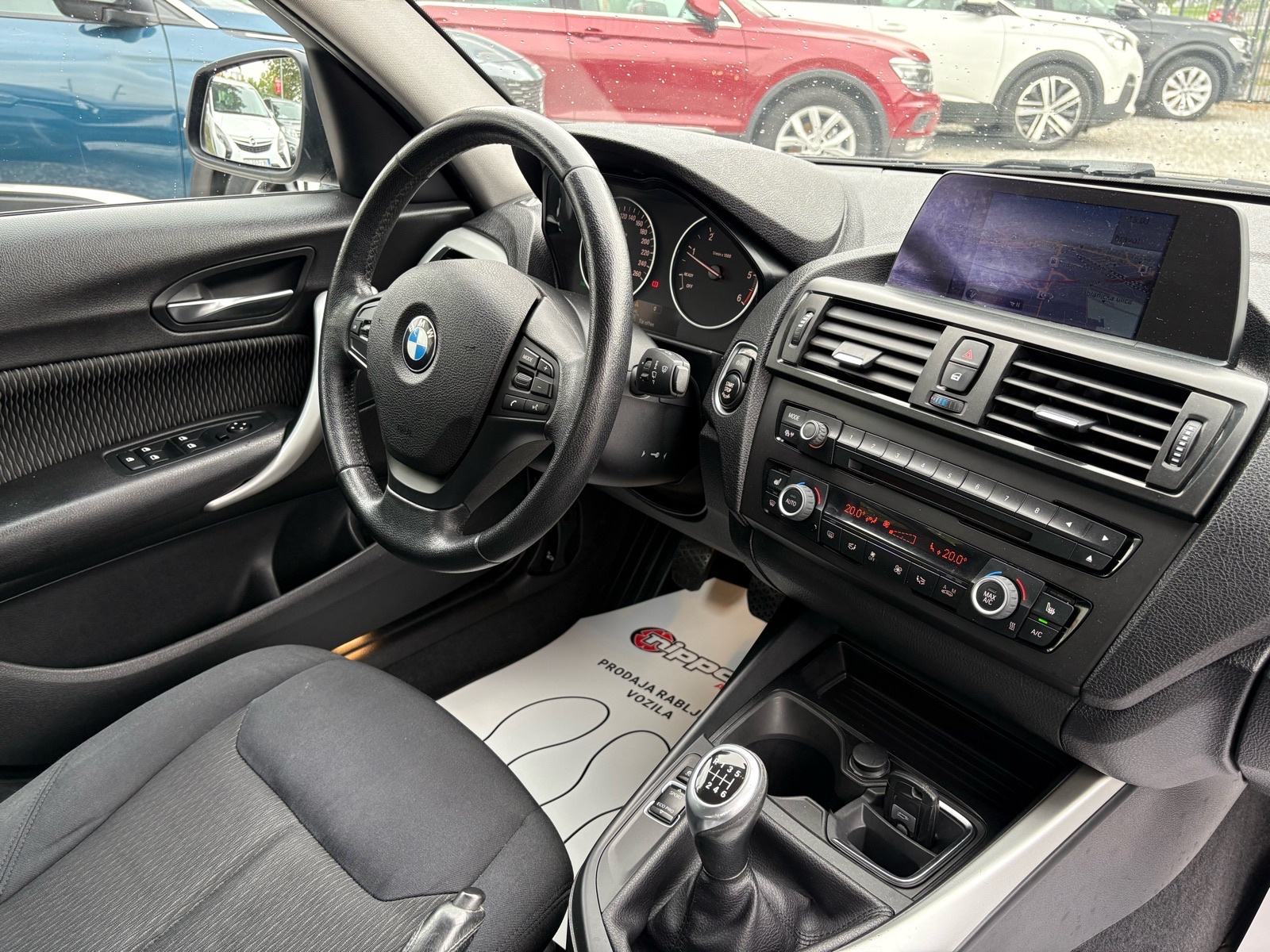 BMW serija 1 116d NAVI - KLIMA - SERVIS - AUTOKREDIT, fotografija 17