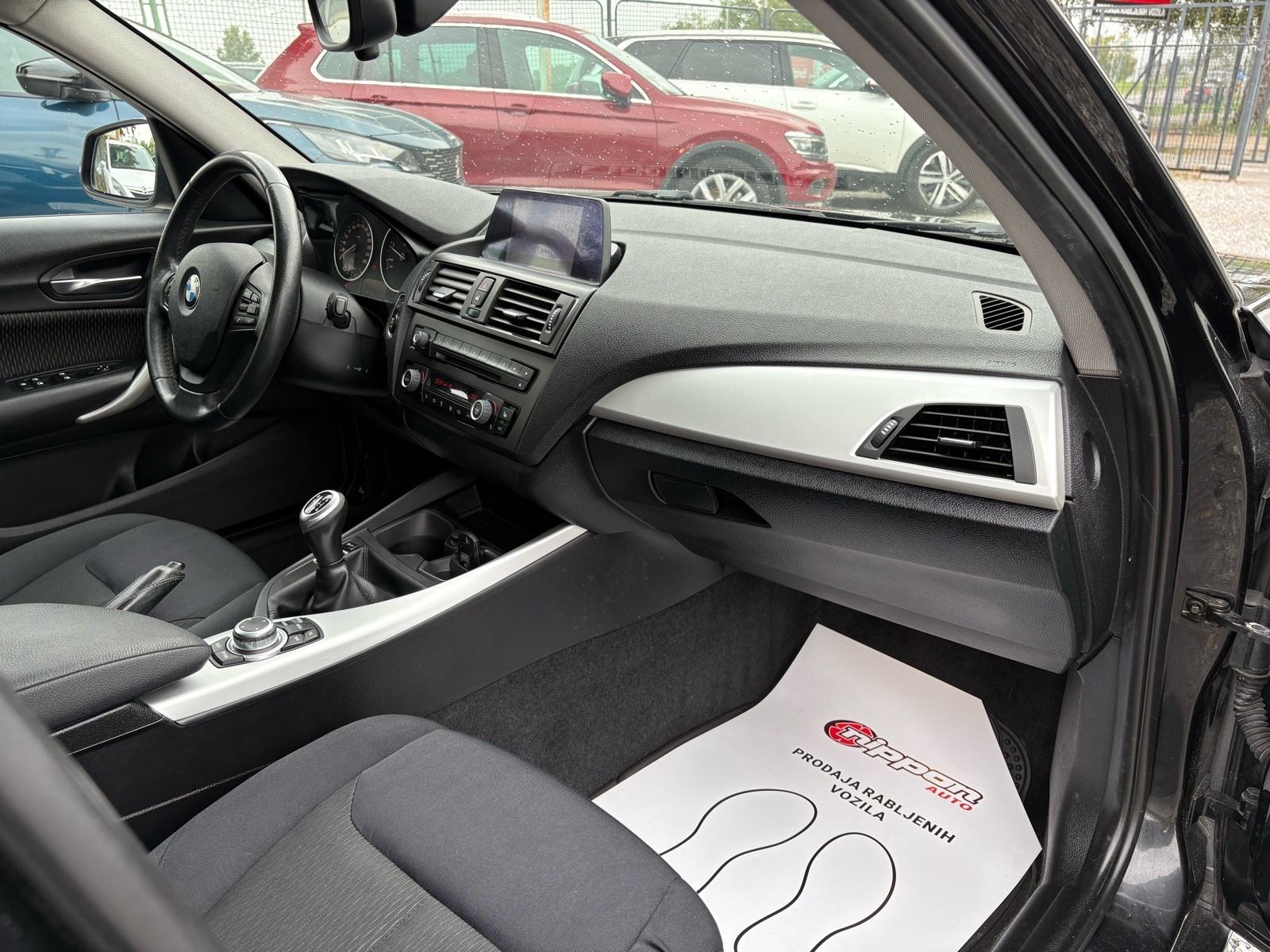 BMW serija 1 116d NAVI - KLIMA - SERVIS - AUTOKREDIT, fotografija 19