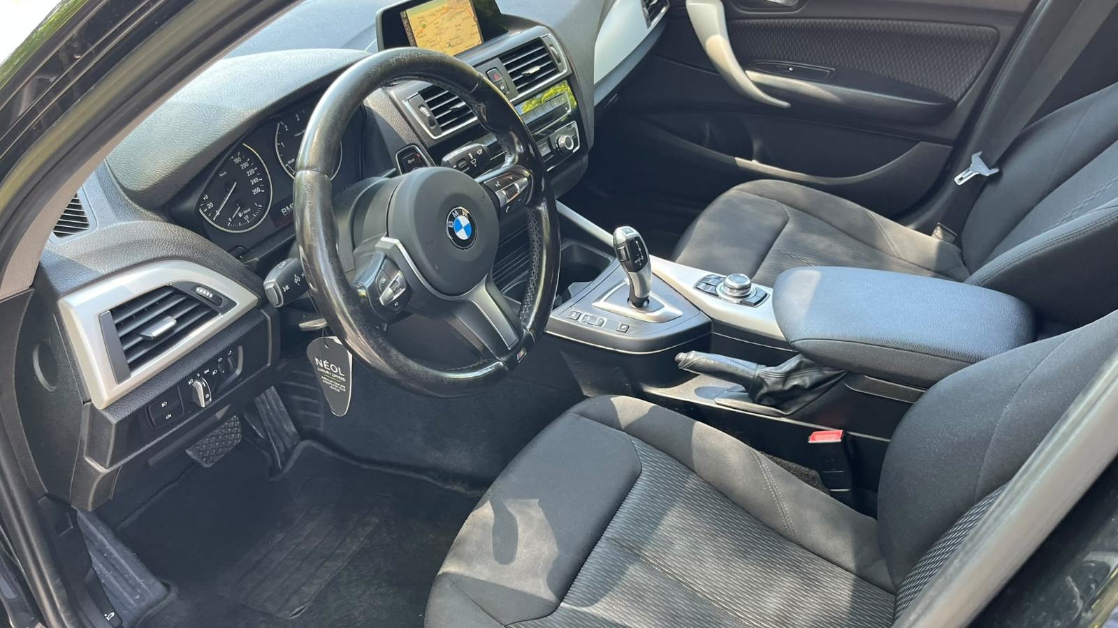 BMW serija 1 116d Redizajn . Automatik . Odličan. Reg 10/26, fotografija 17