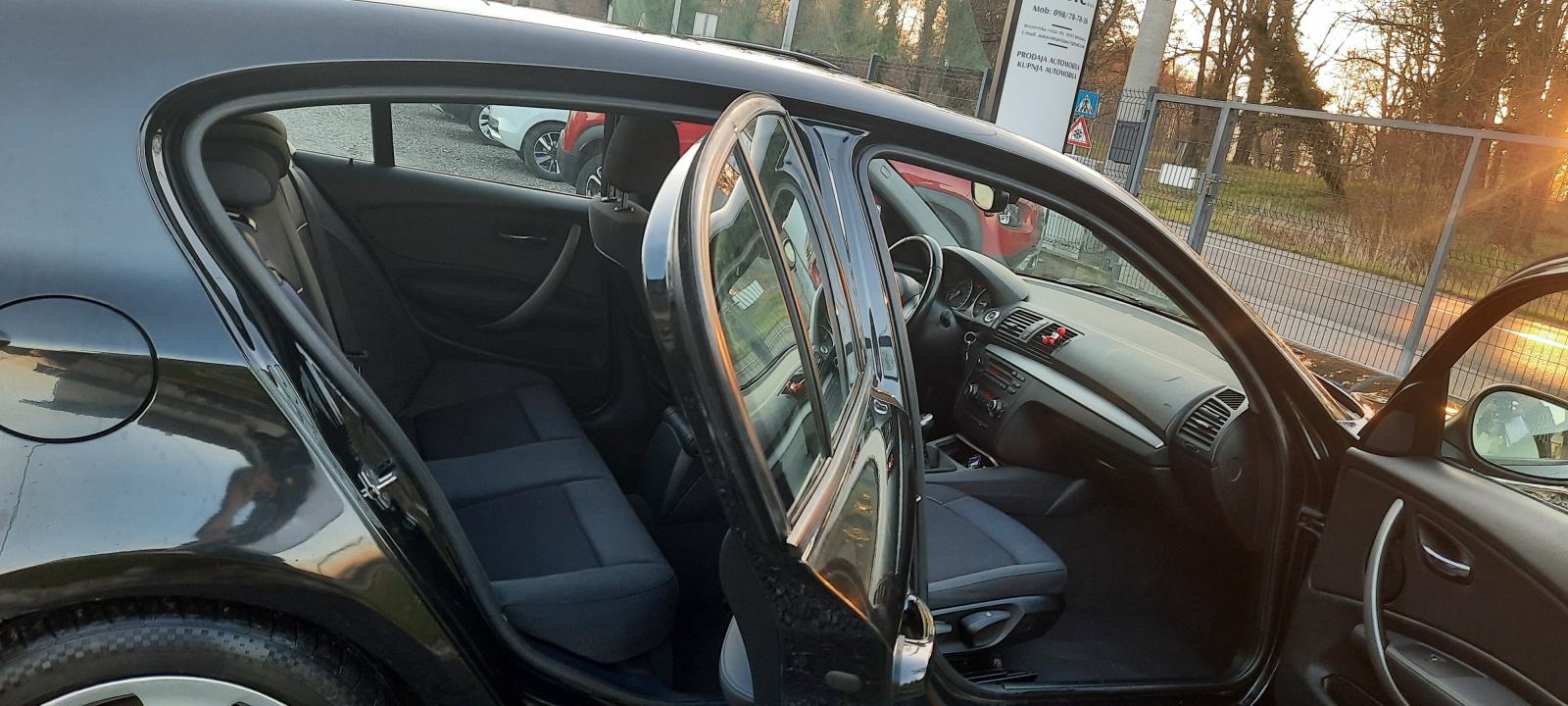 BMW serija 1 116d- SERVISIRAN, ODLIČAN, fotografija 12