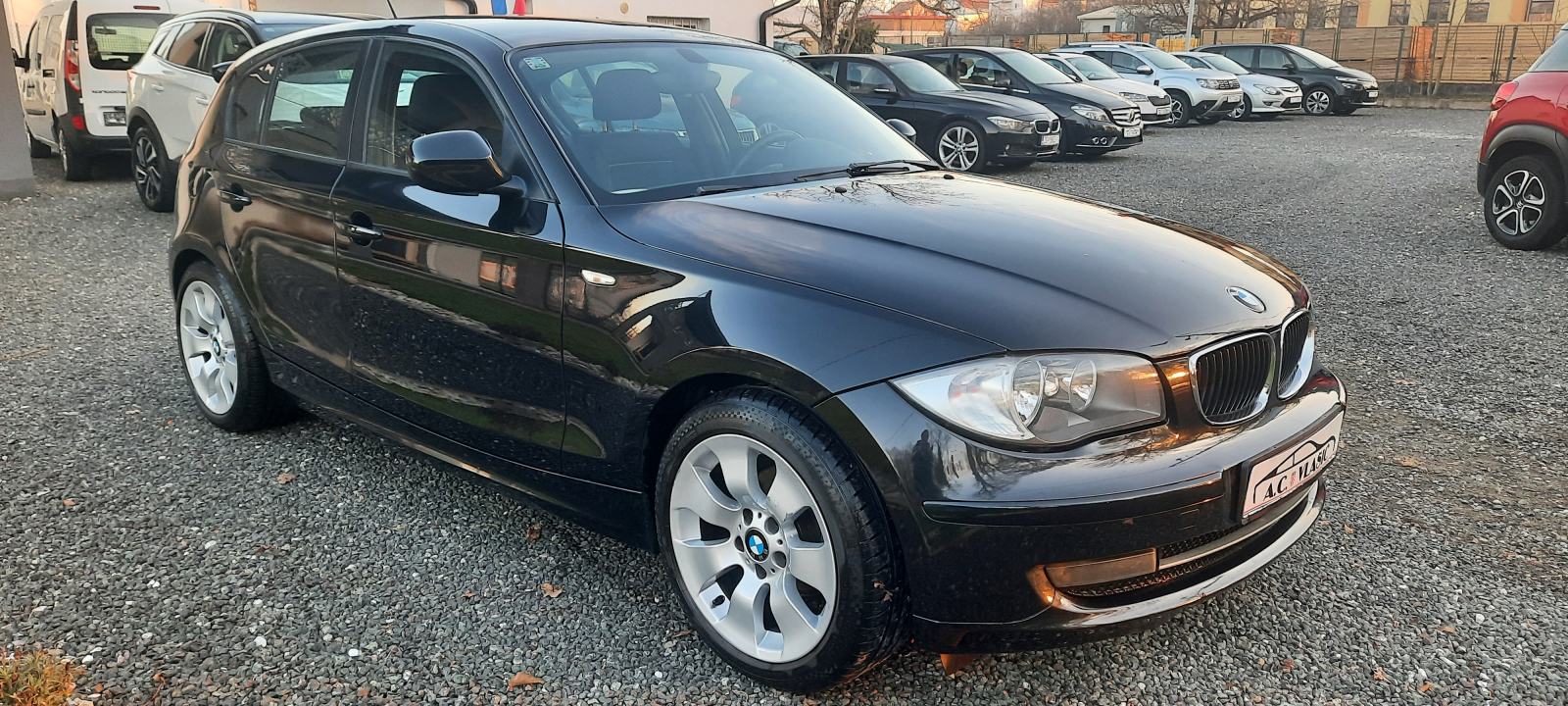 BMW serija 1 116d- SERVISIRAN, ODLIČAN, fotografija 5