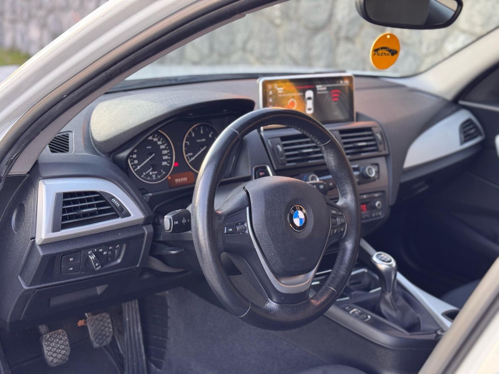BMW serija 1 116d, fotografija 7