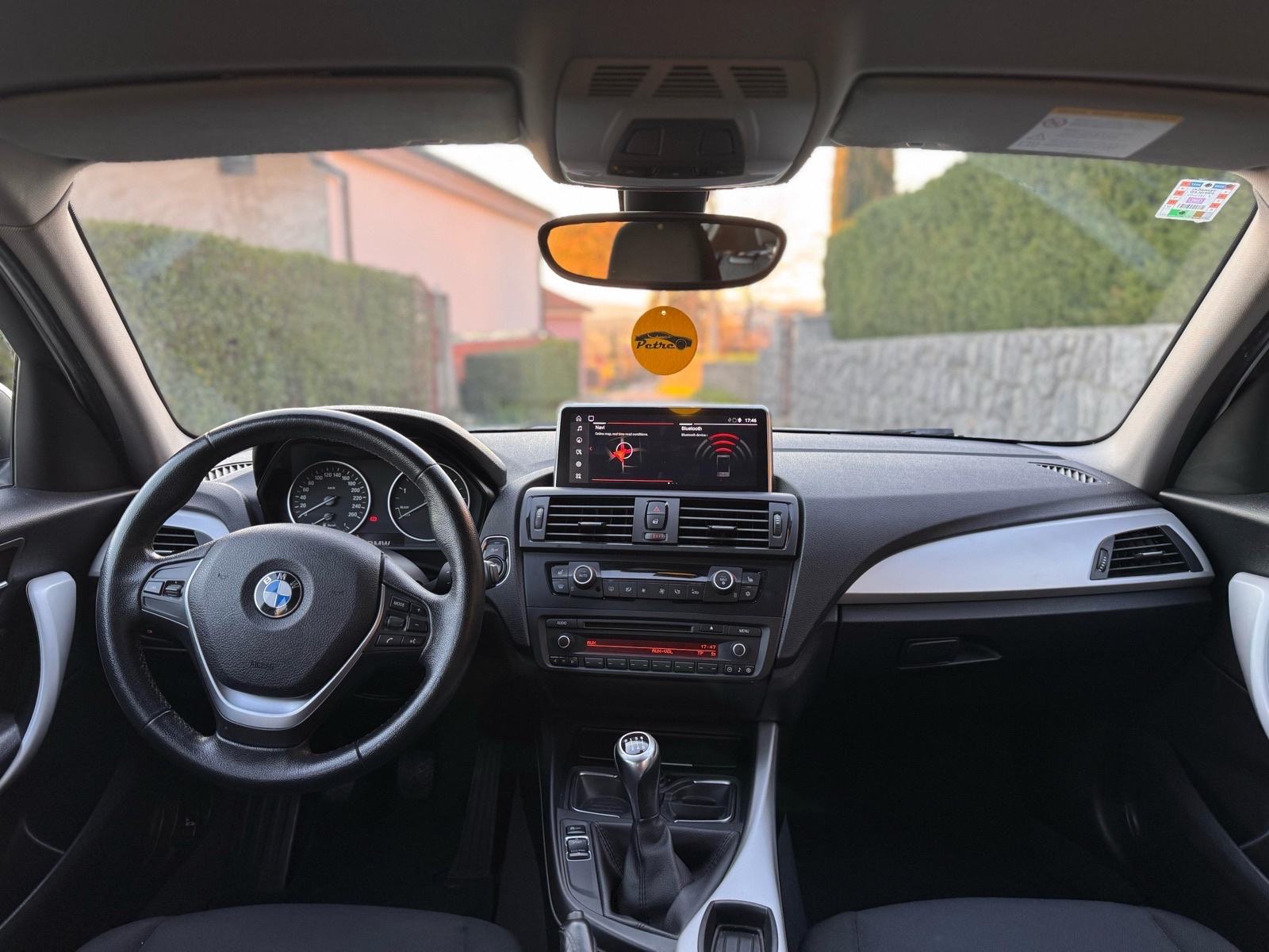 BMW serija 1 116d, fotografija 11