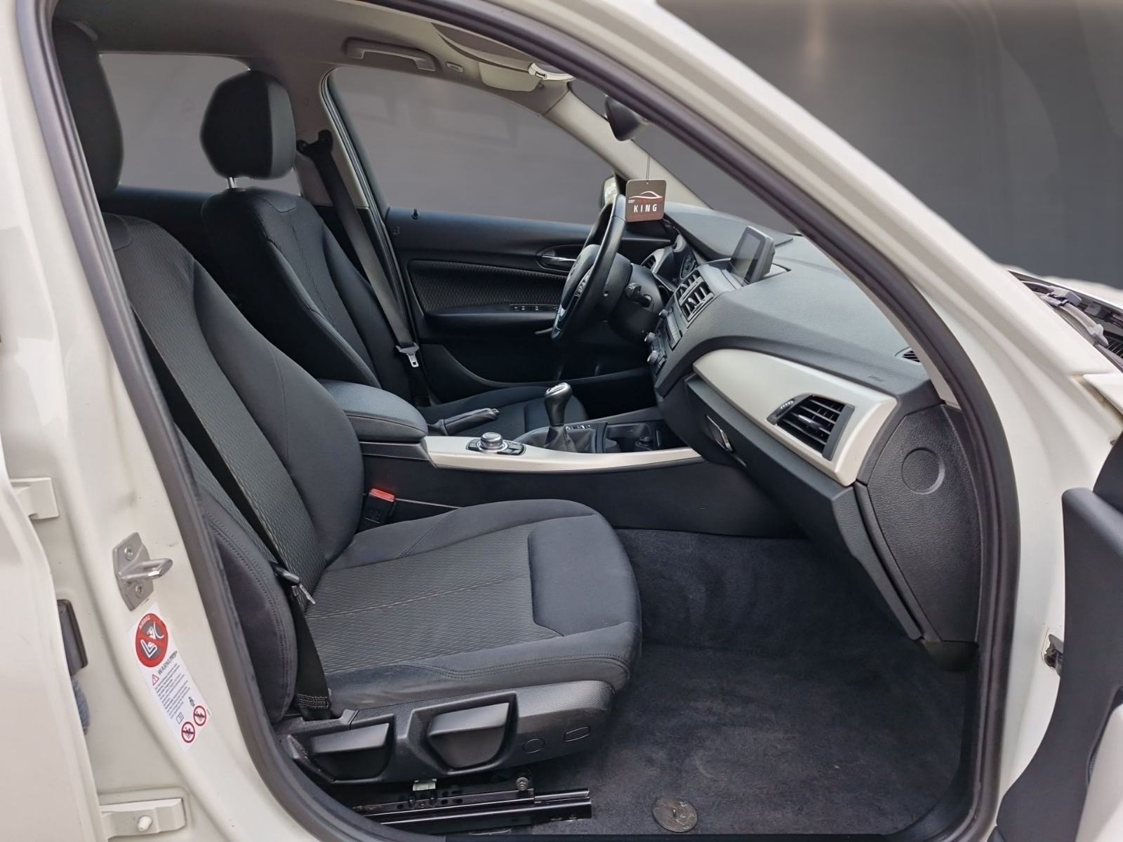 BMW serija 1 116d, TEMPOMAT, NAVI., PDC, SERVISNA, KREDIT JAMSTVO ✅️, fotografija 17