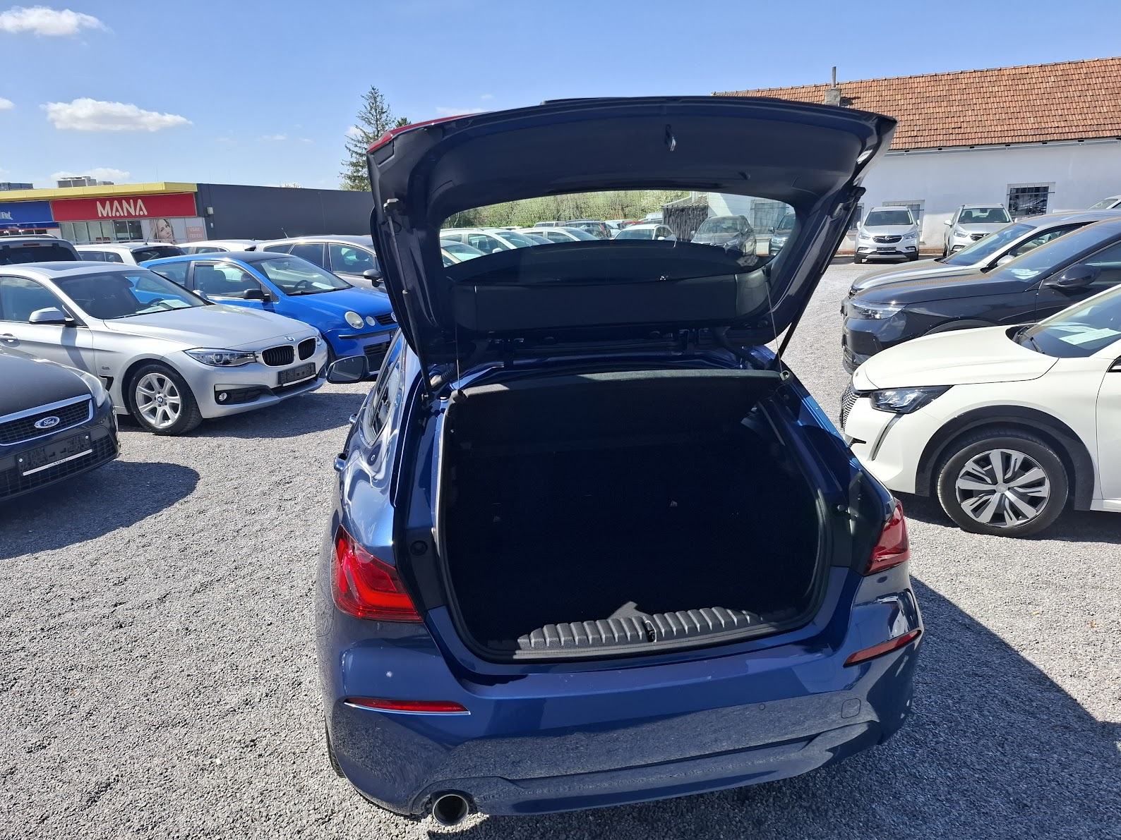 BMW serija 1 116d, fotografija 12