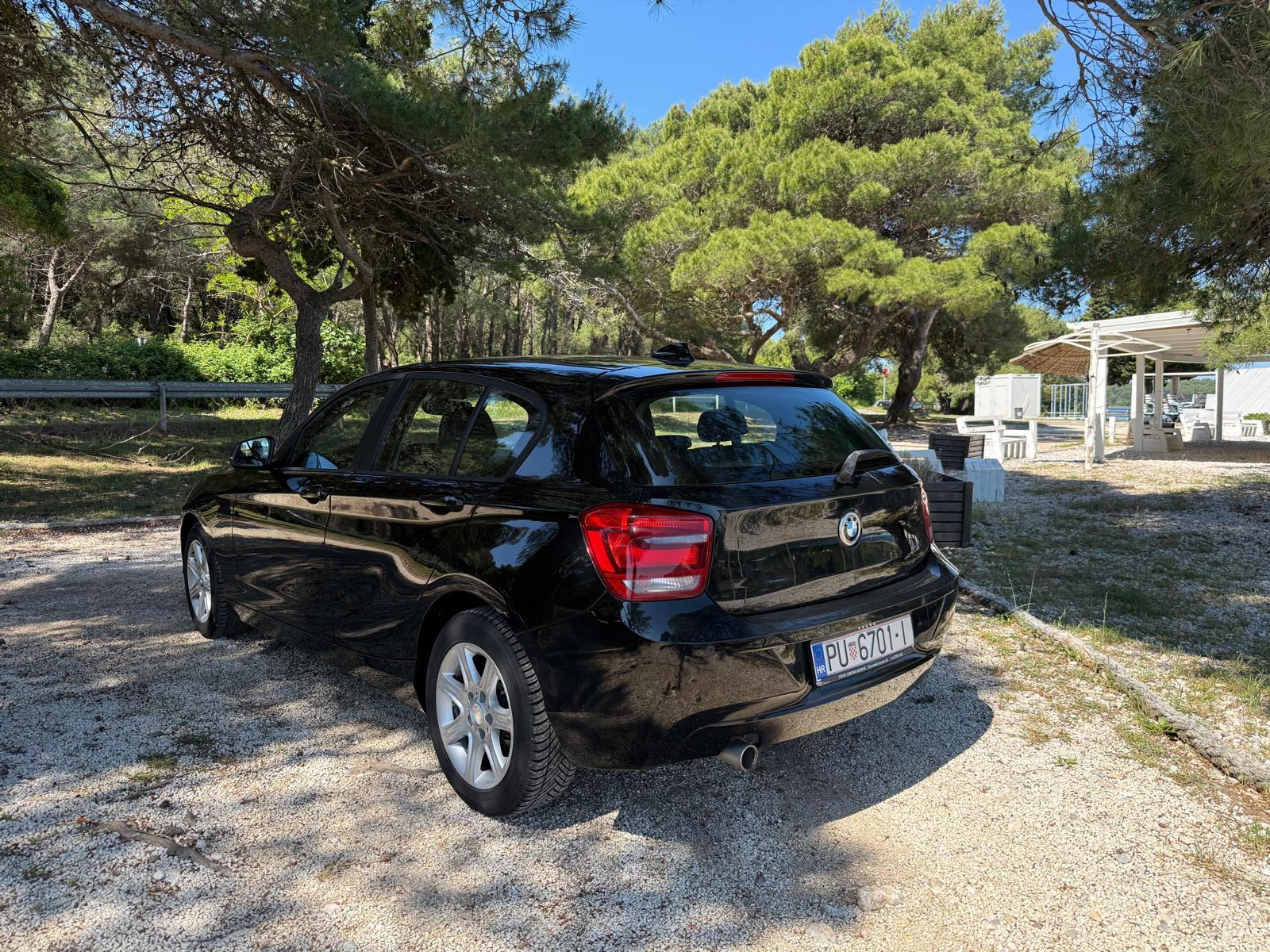 BMW serija 1 116d, fotografija 7
