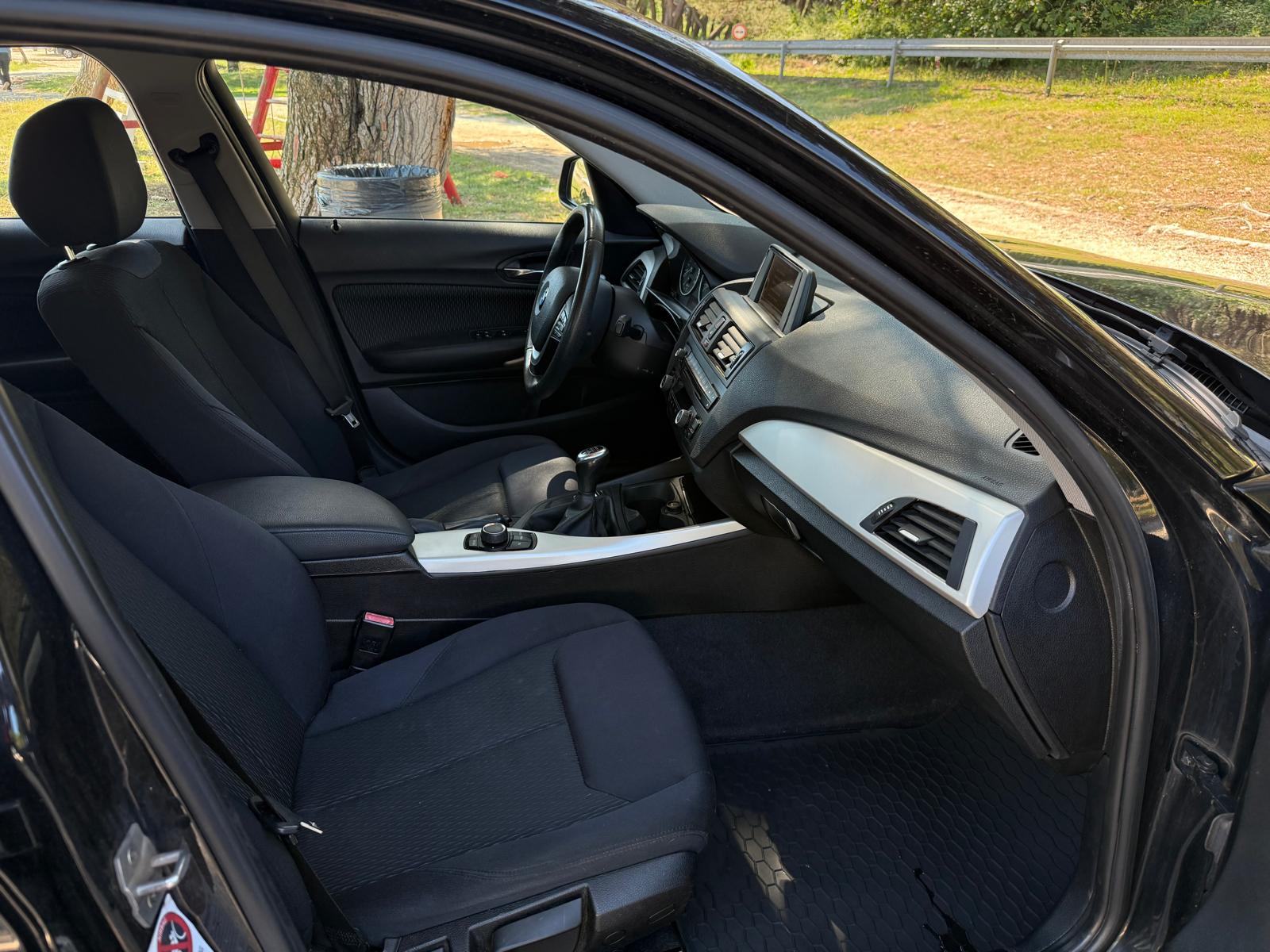BMW serija 1 116d, fotografija 13