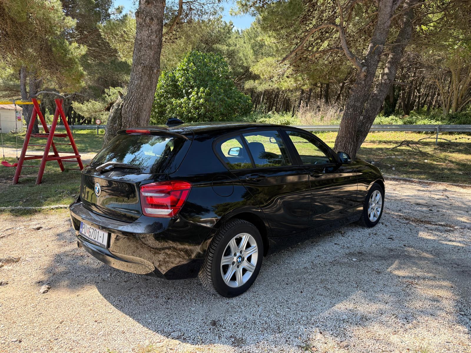 BMW serija 1 116d, fotografija 5