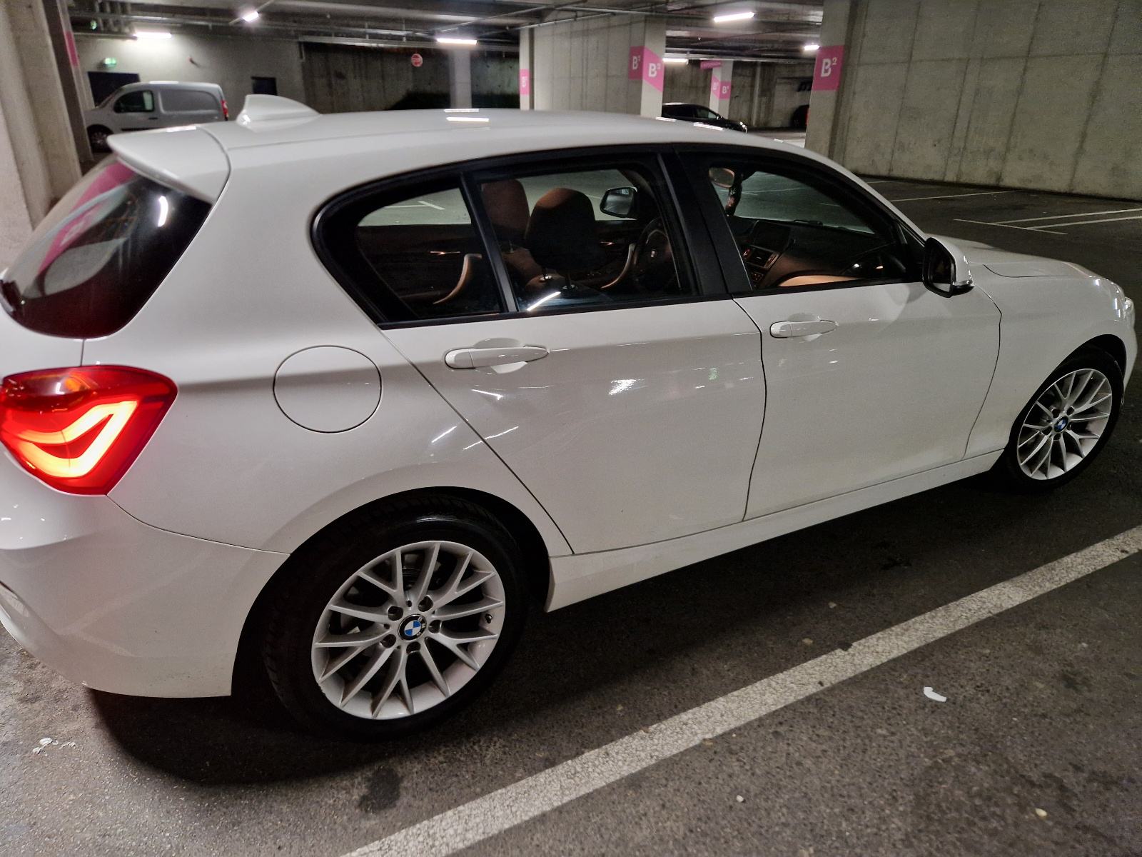 BMW serija 1 116d, fotografija 6