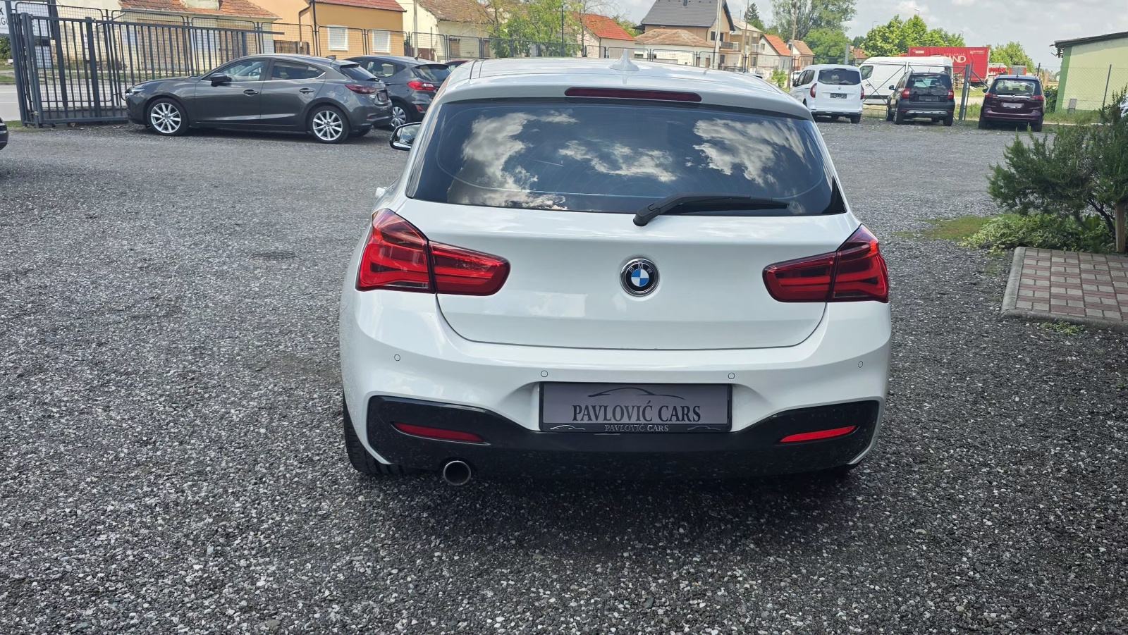 BMW 116d M-Paket Navi, Led Farovi, Redizajn, fotografija 4