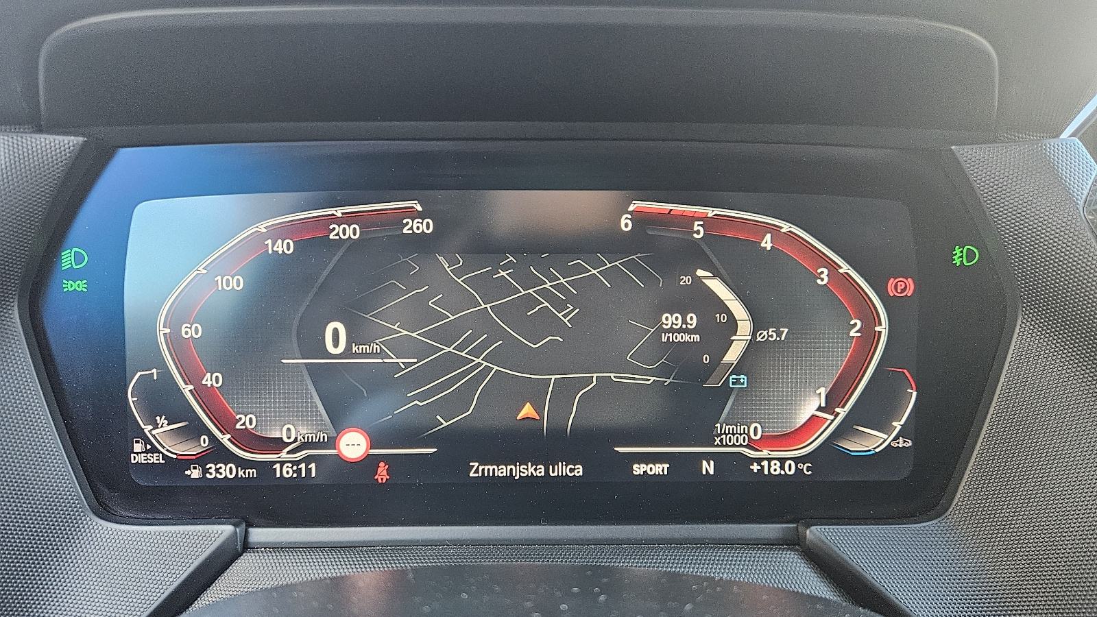 BMW serija 1 116d, fotografija 16