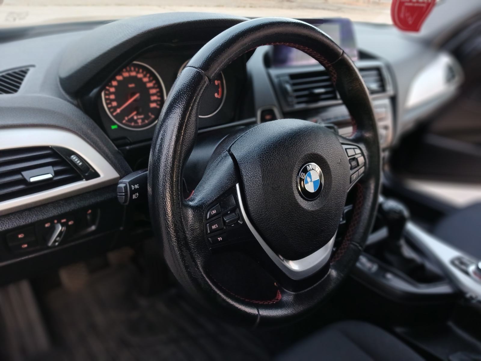 BMW serija1 116D, fotografija 8