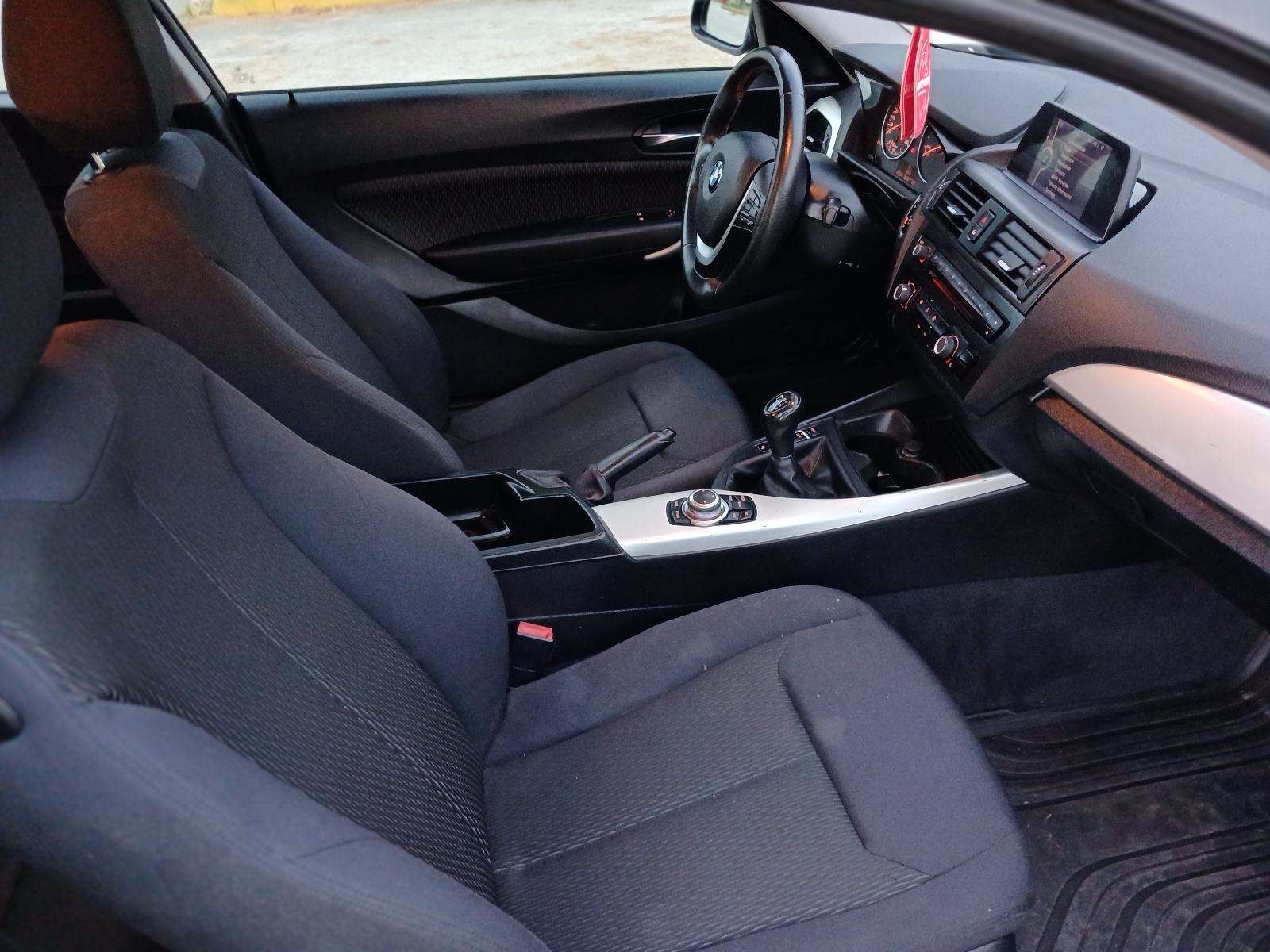 BMW serija1 116D, fotografija 10