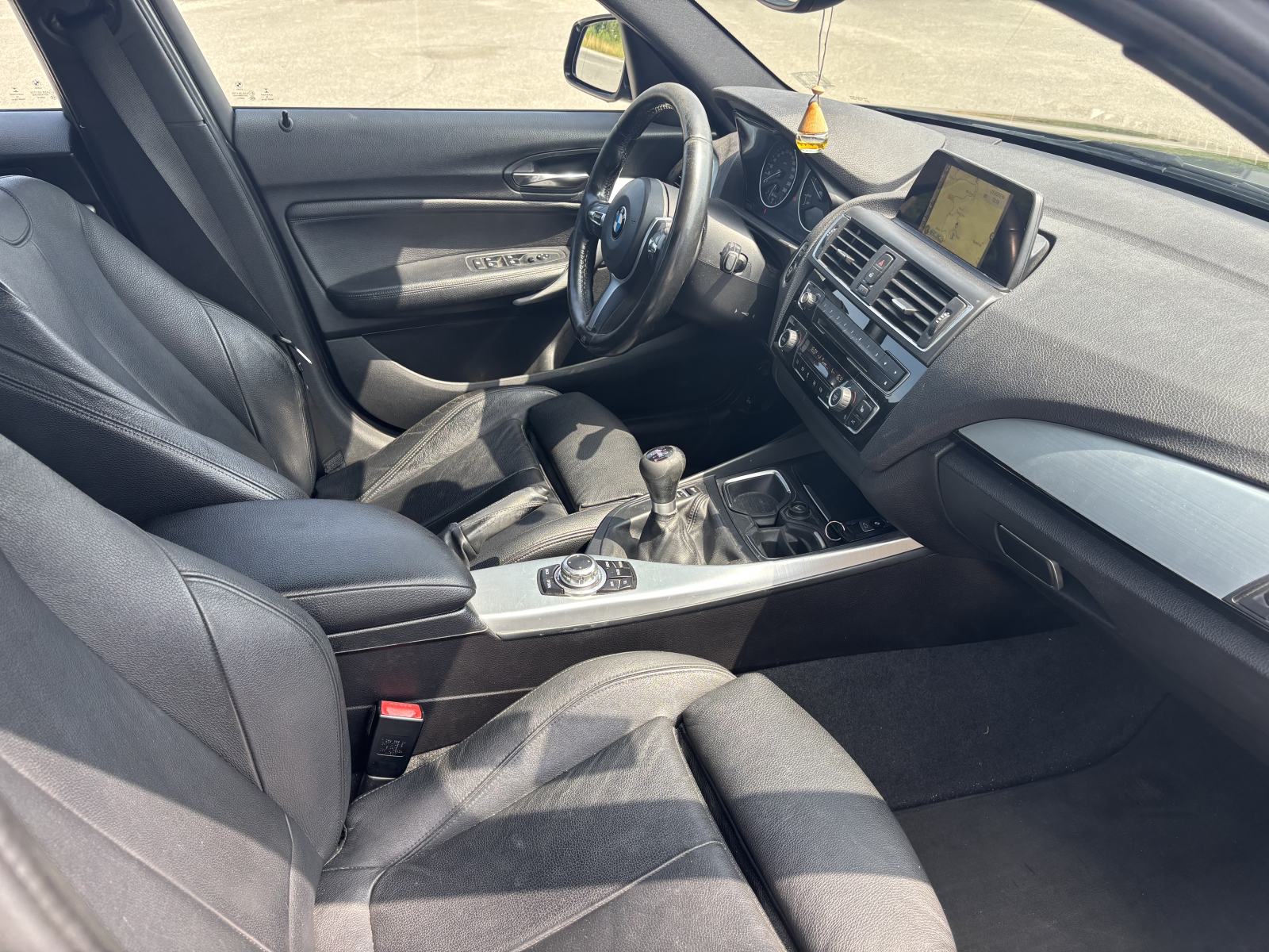 BMW serija 1 116d M Sport, fotografija 9