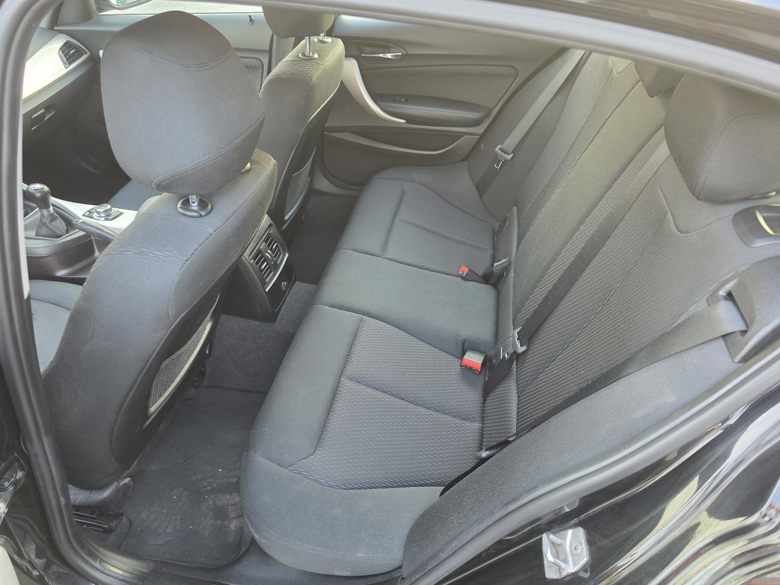 BMW serija 1 116d, fotografija 12