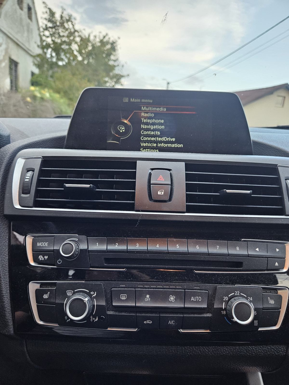 BMW serija 1 116d, fotografija 3