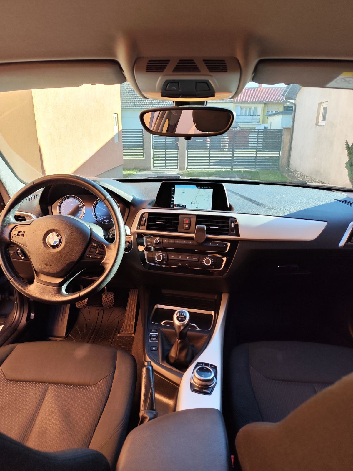 BMW serija 1 116d, fotografija 11