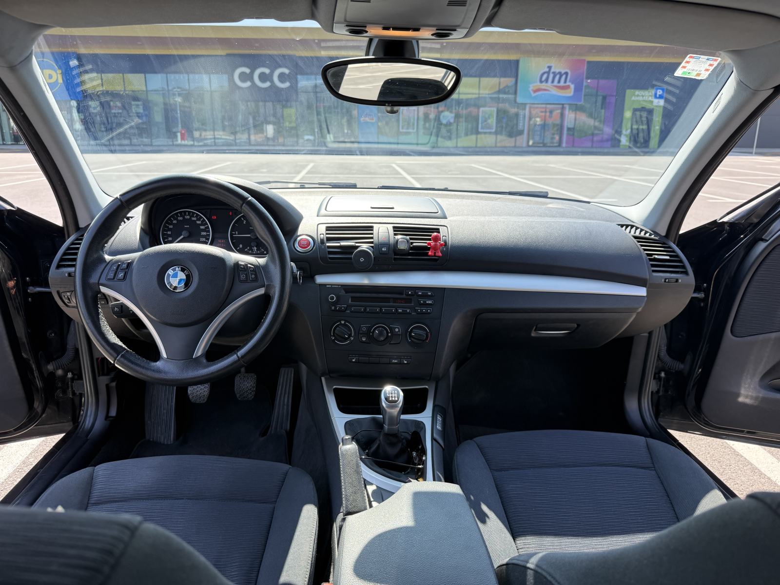BMW serija 1 116d, fotografija 7