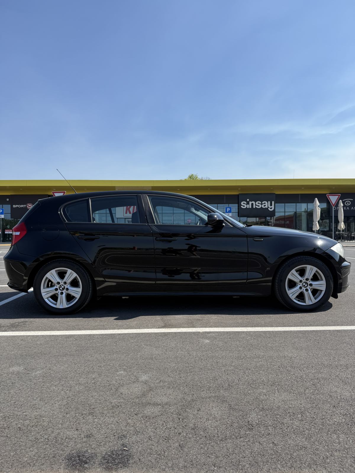BMW serija 1 116d, fotografija 13