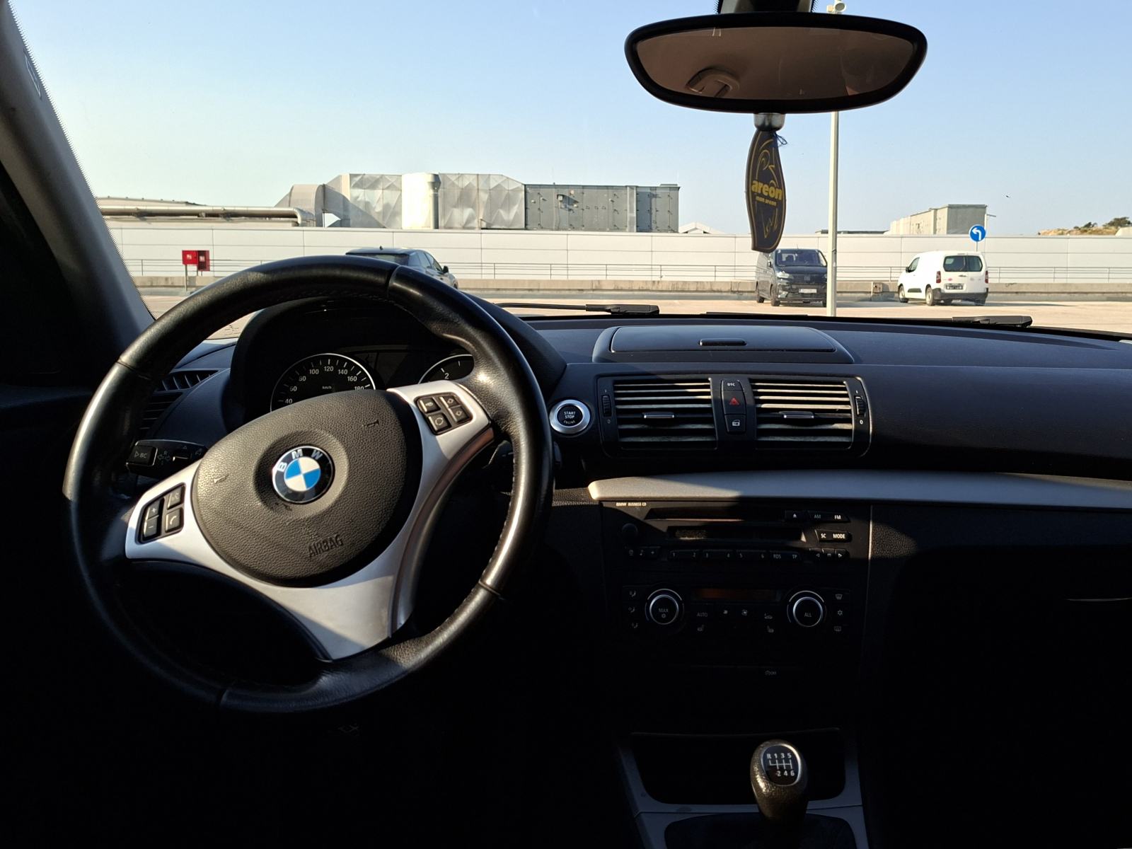 BMW 116D - reg. do 04/2027, fotografija 9