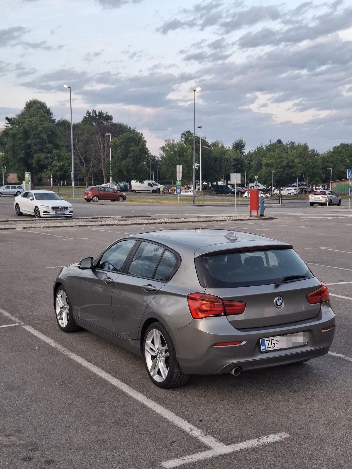 BMW serija 1 116d effdyn edition, fotografija 2