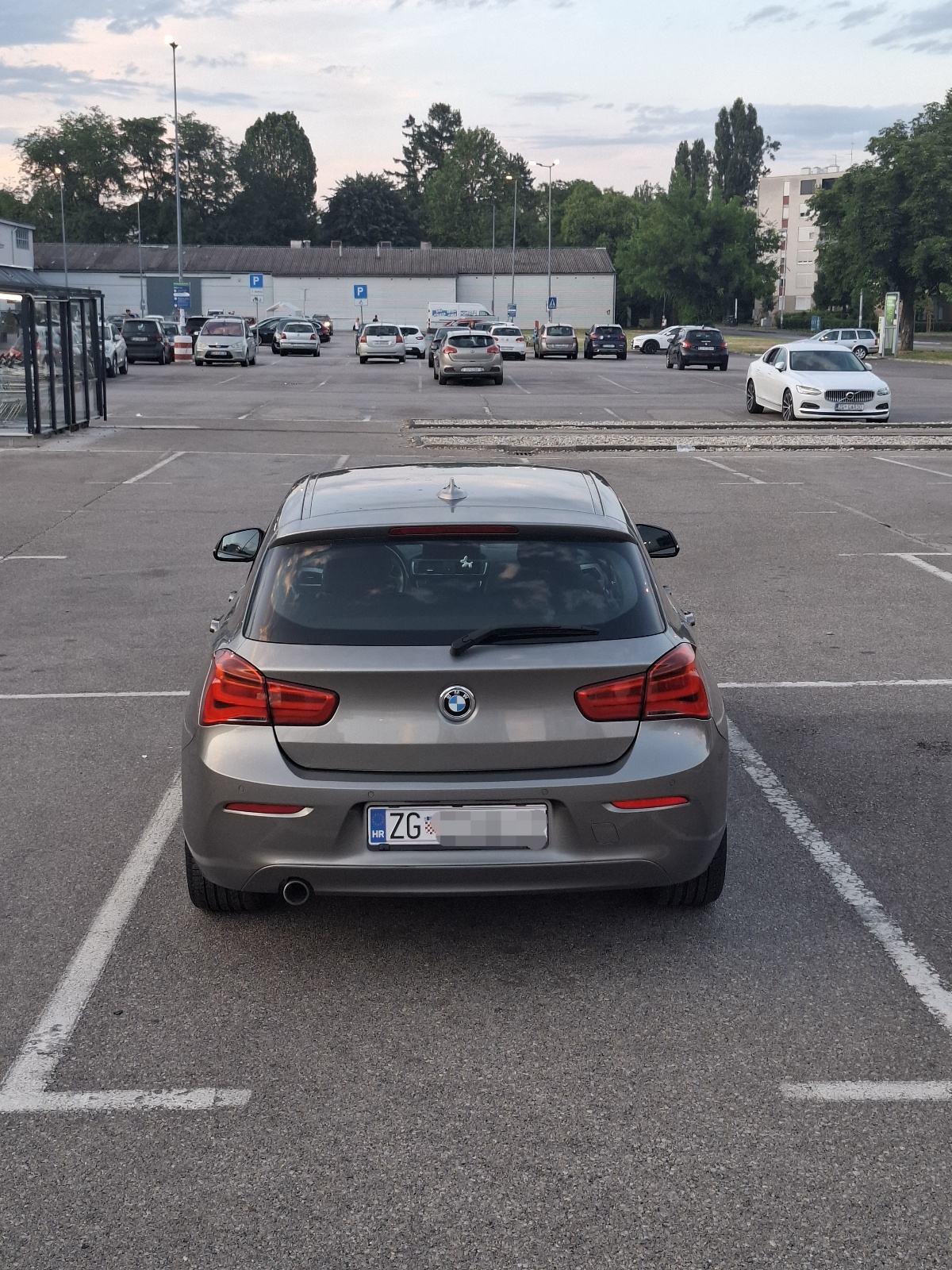BMW serija 1 116d effdyn edition, fotografija 11