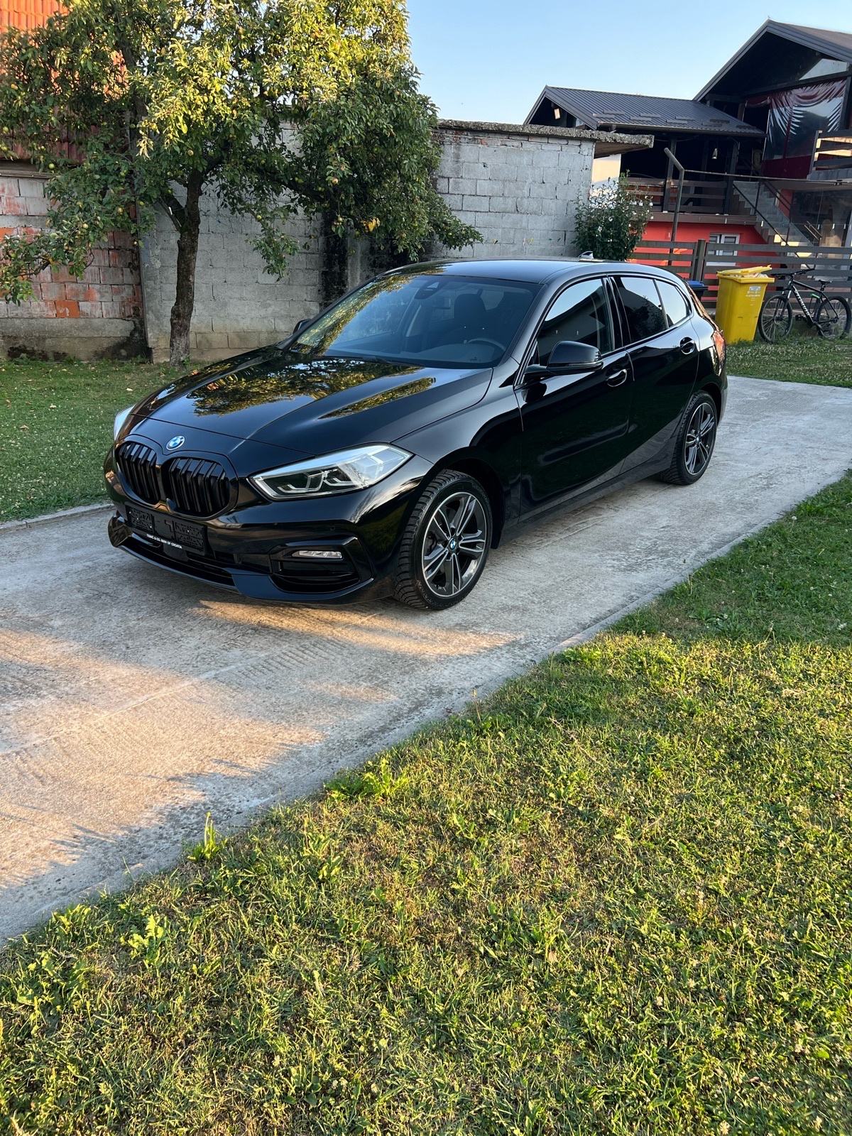 BMW serija 1 116d Sport Line, fotografija 3