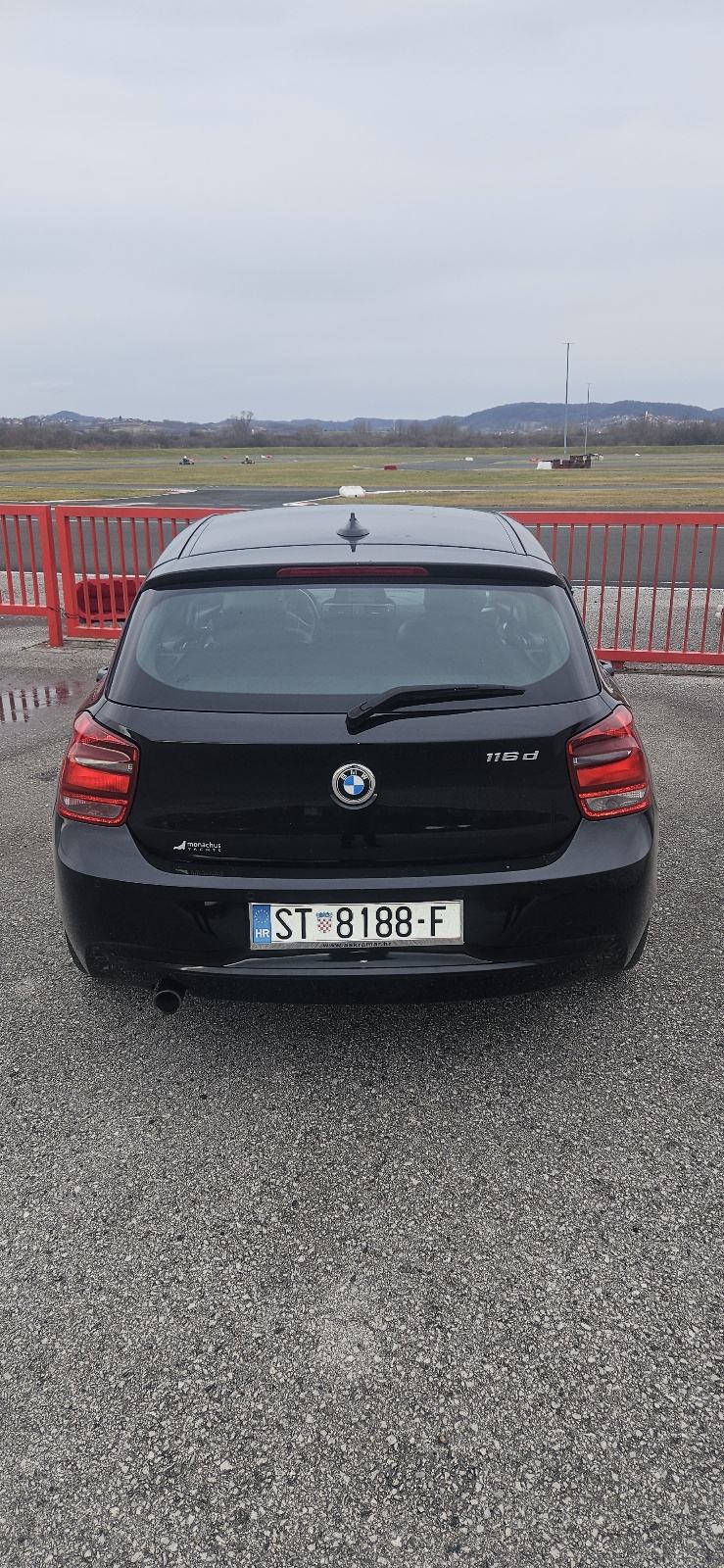 BMW serija 1 116 d Sport, fotografija 14
