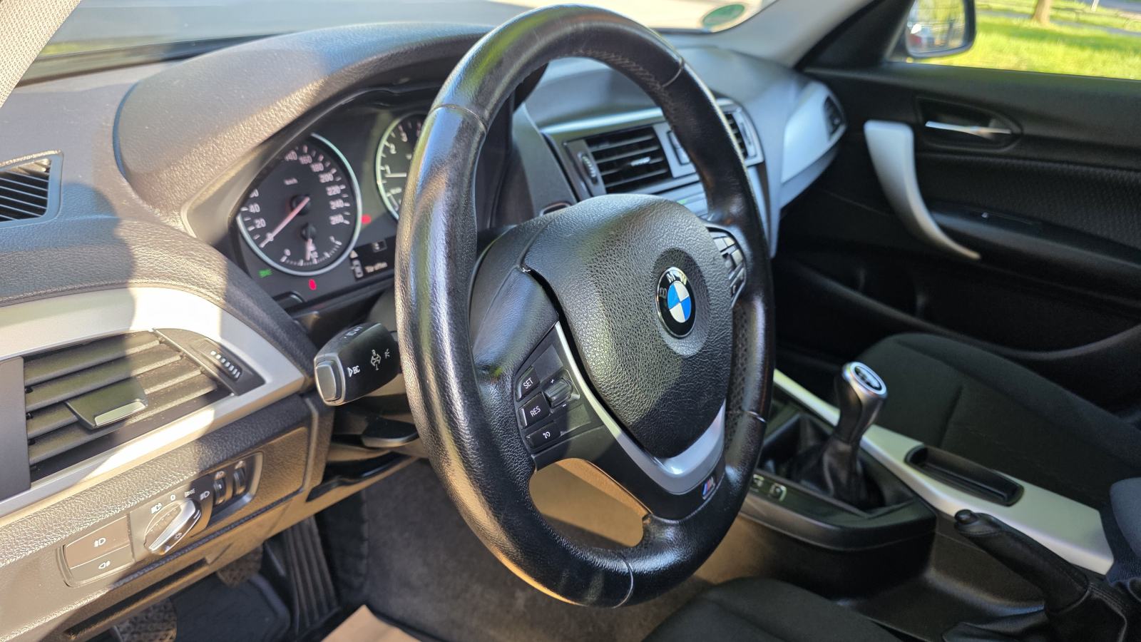 BMW 116i, 135tkm, servisna, klima, xenon, tempo, PDC, KAO NOV, fotografija 20