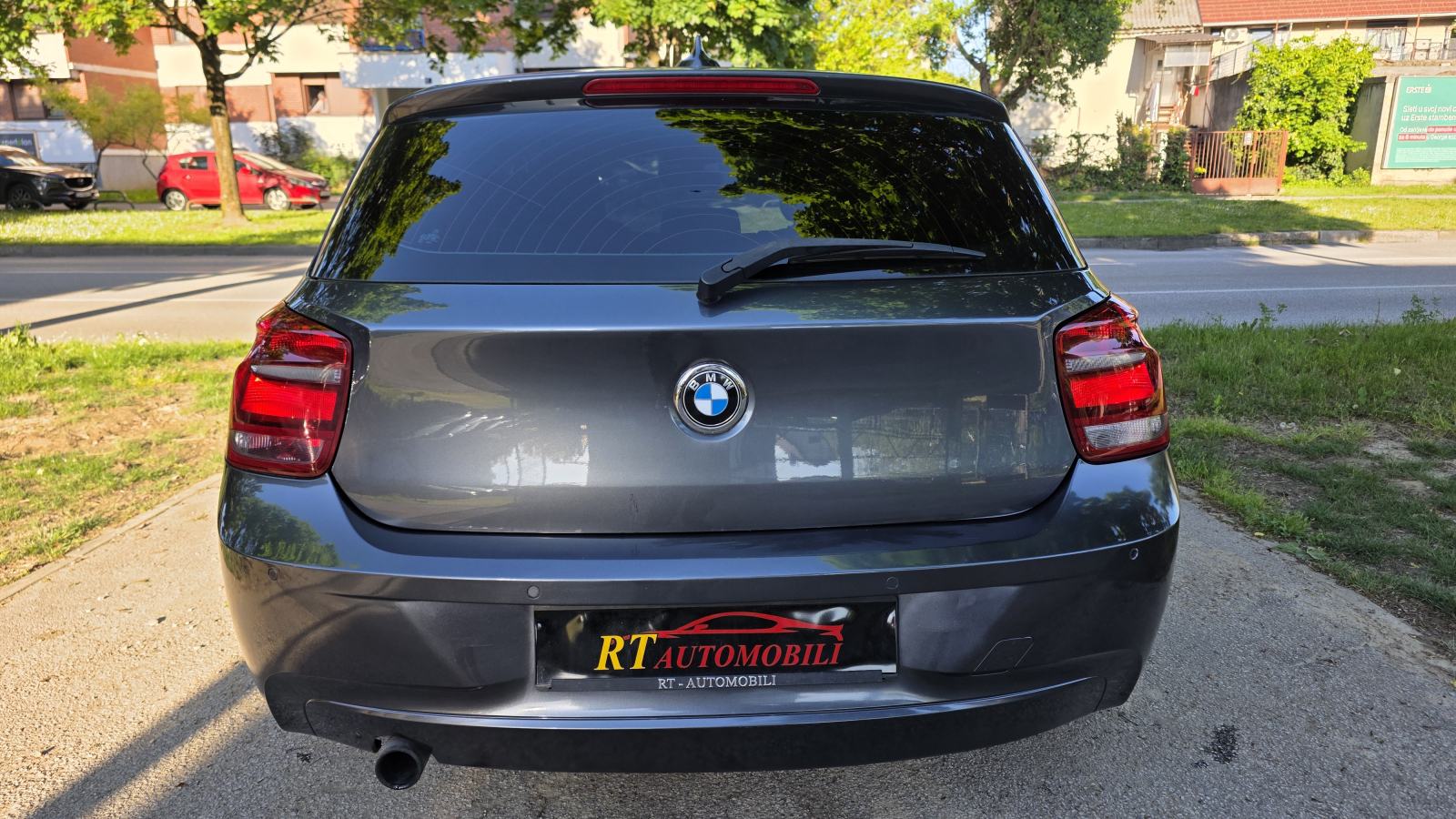 BMW 116i, 135tkm, servisna, klima, xenon, tempo, PDC, KAO NOV, fotografija 6