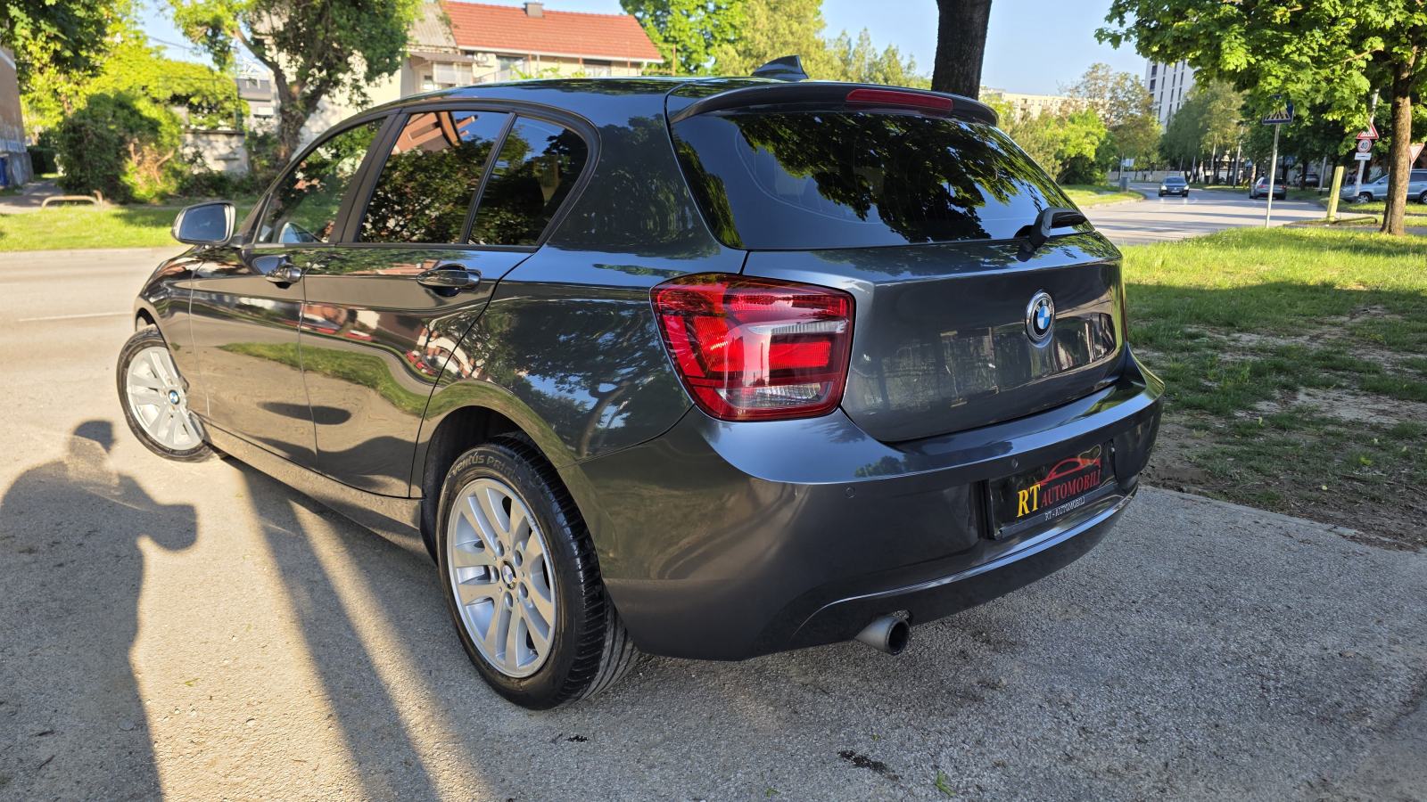 BMW 116i, 135tkm, servisna, klima, xenon, tempo, PDC, KAO NOV, fotografija 5