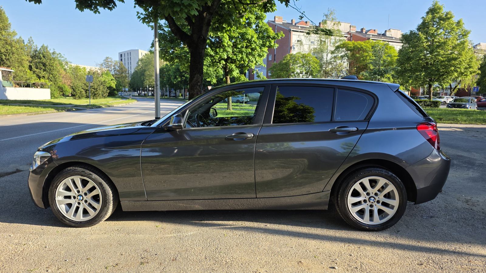 BMW 116i, 135tkm, servisna, klima, xenon, tempo, PDC, KAO NOV, fotografija 10