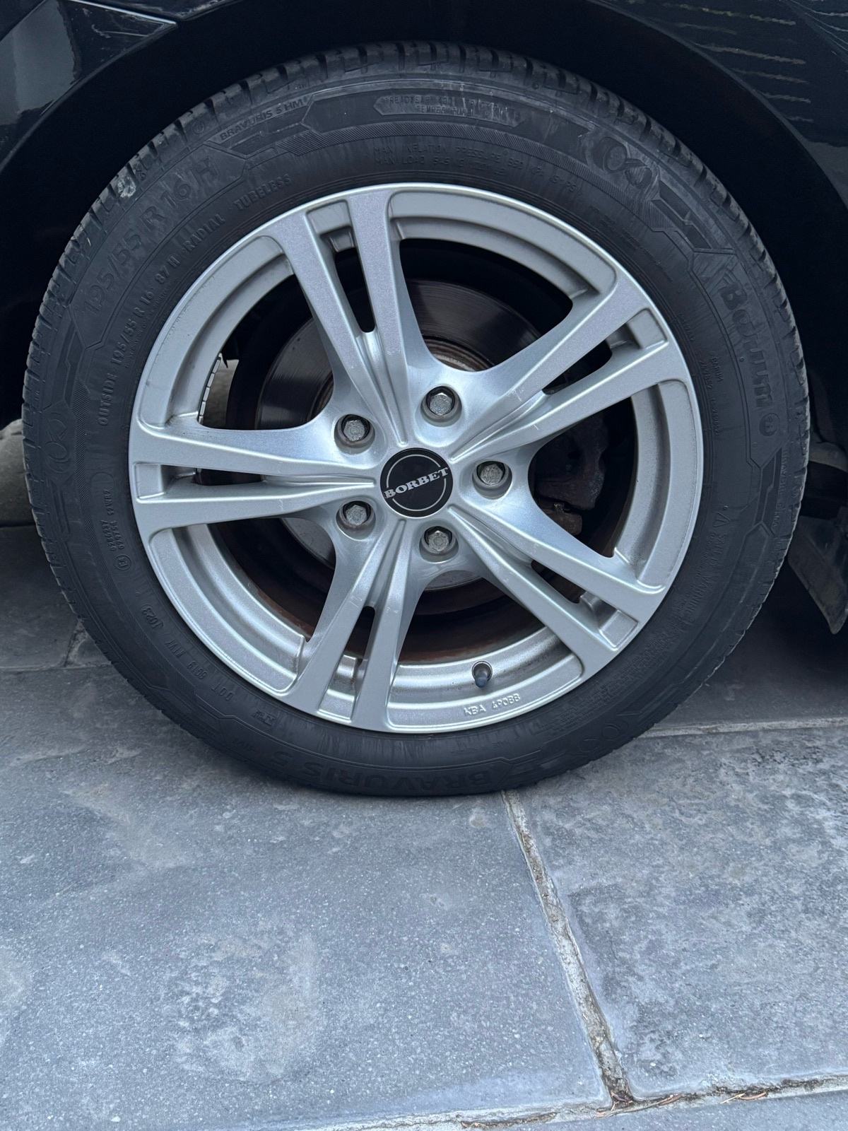 BMW serija 1 116i, carplay, originalni km, regan godinu dana., fotografija 13