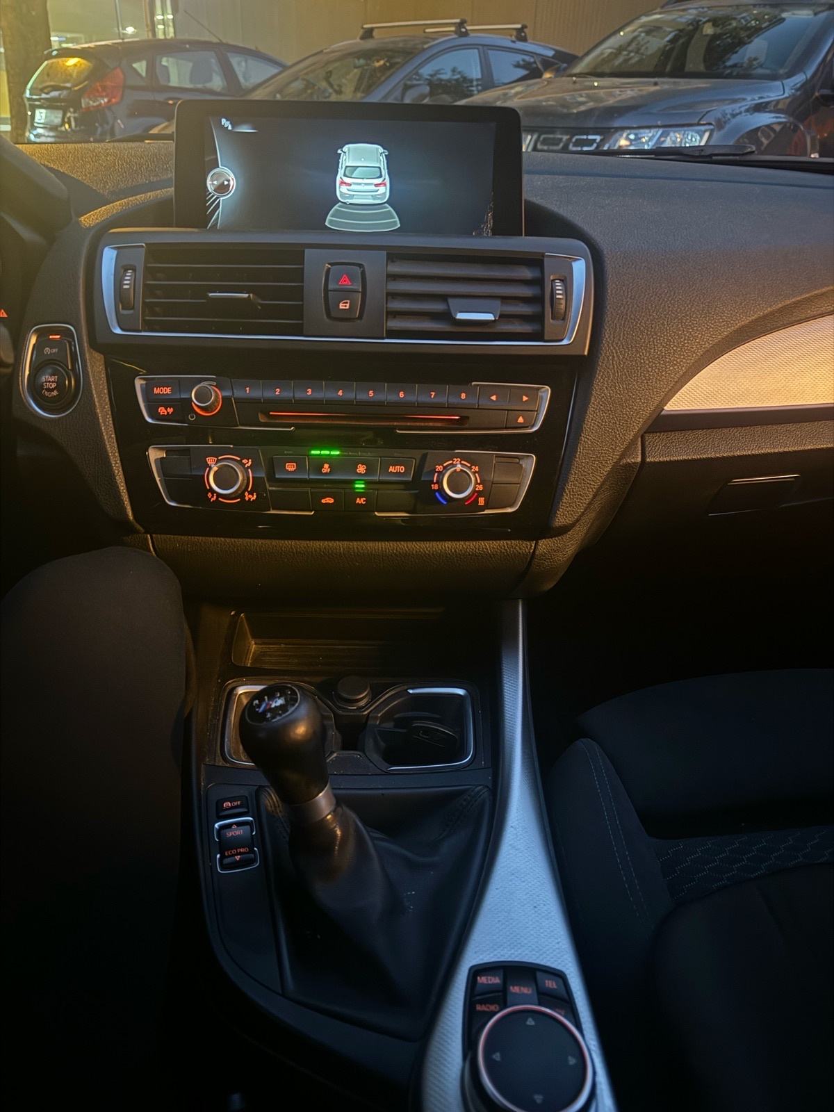 BMW serija 1 116i (118i), fotografija 7