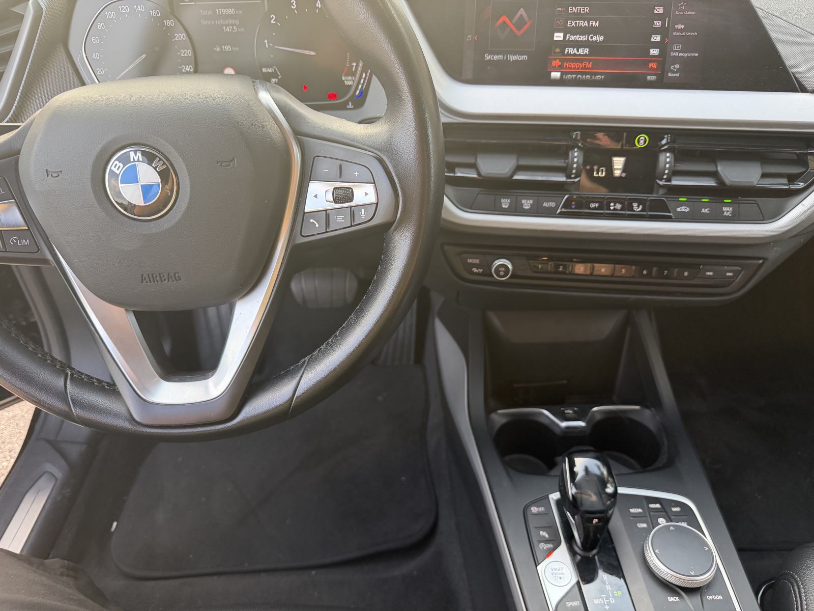 BMW 1. 116i AUTOM.., DIG..SER. KNJ.REG. 1.G.KAO NOV.VLASNIK.!, fotografija 8