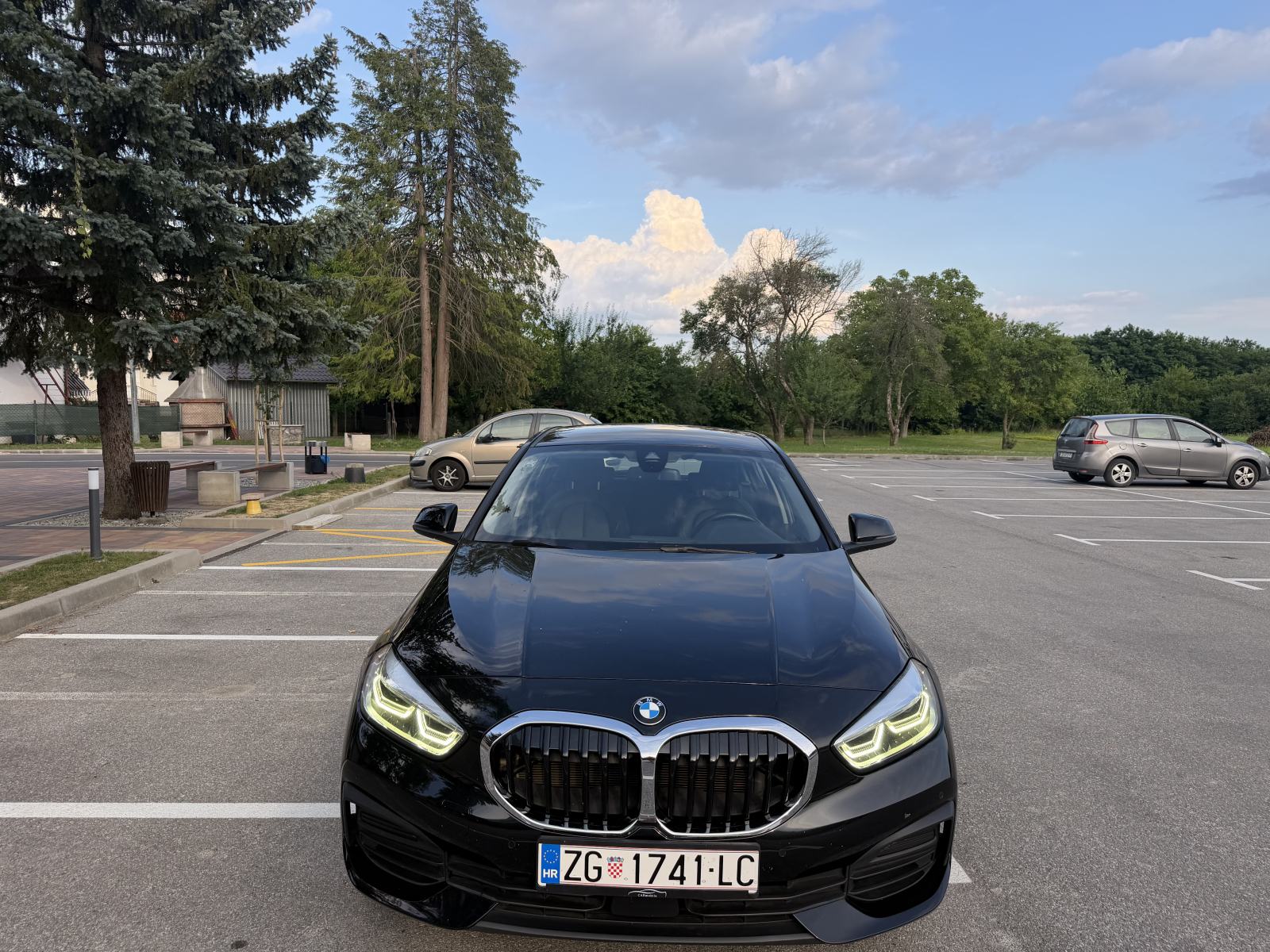 BMW 1. 116i AUTOM.., DIG..SER. KNJ.REG. 1.G.KAO NOV.VLASNIK.!, fotografija 5