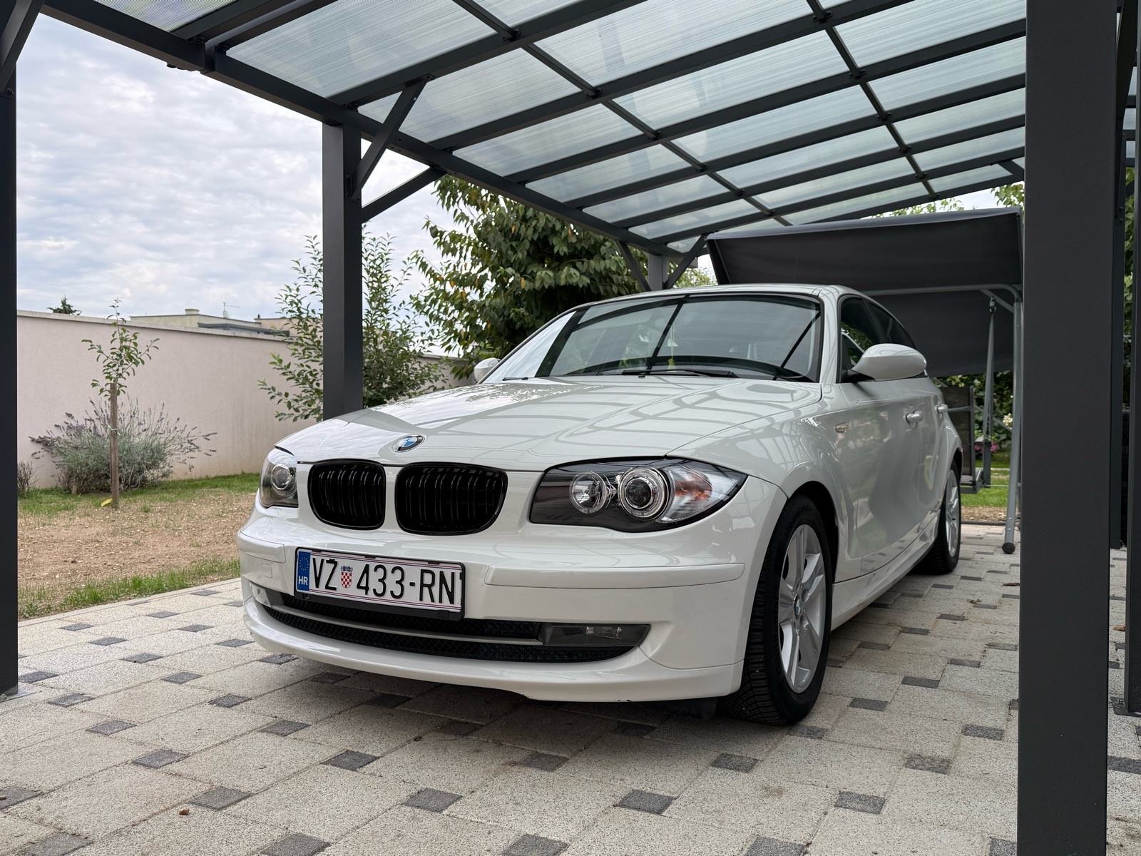 BMW serija 1 116i, fotografija 14