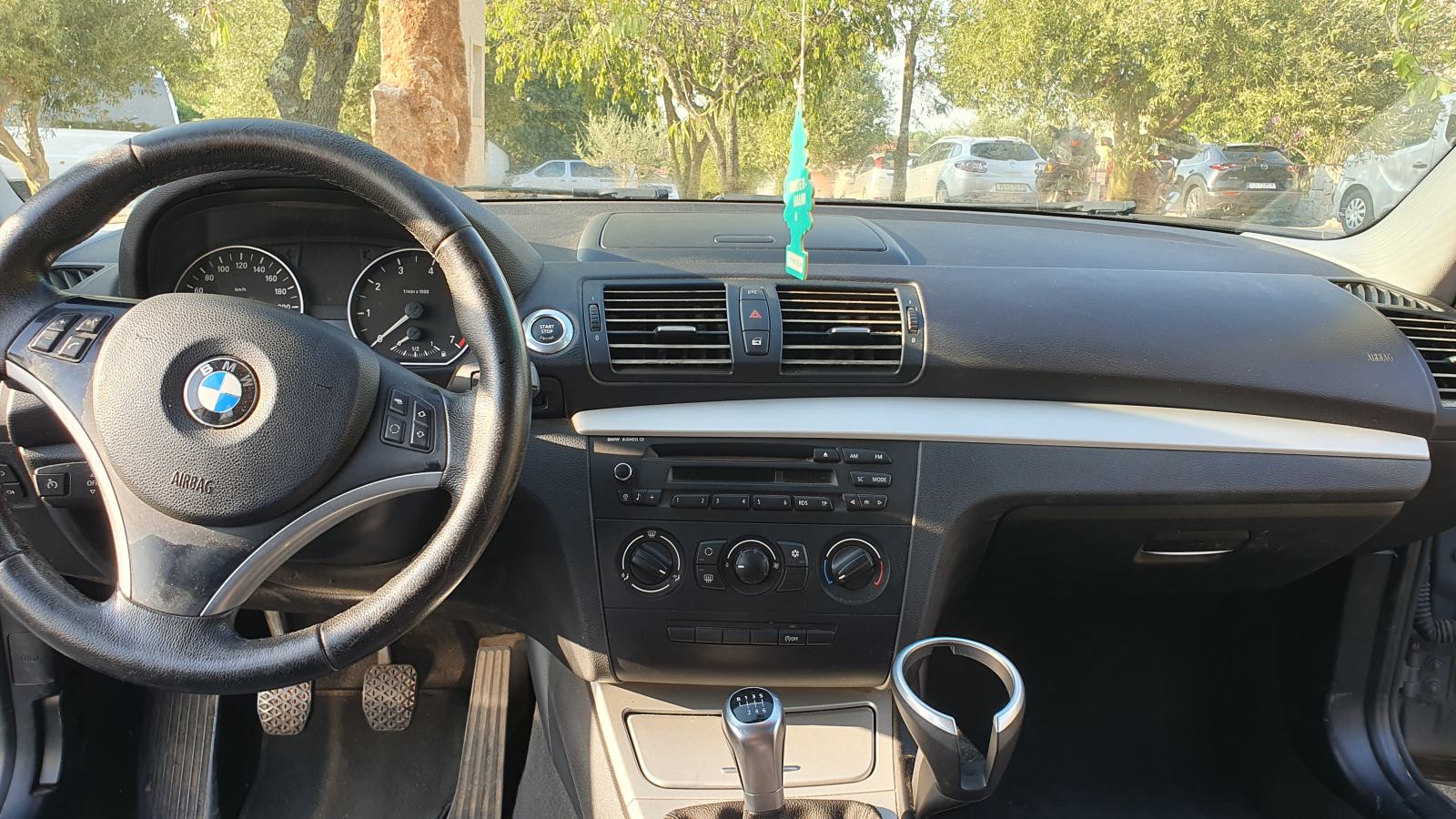 BMW serija 1 116i, fotografija 14