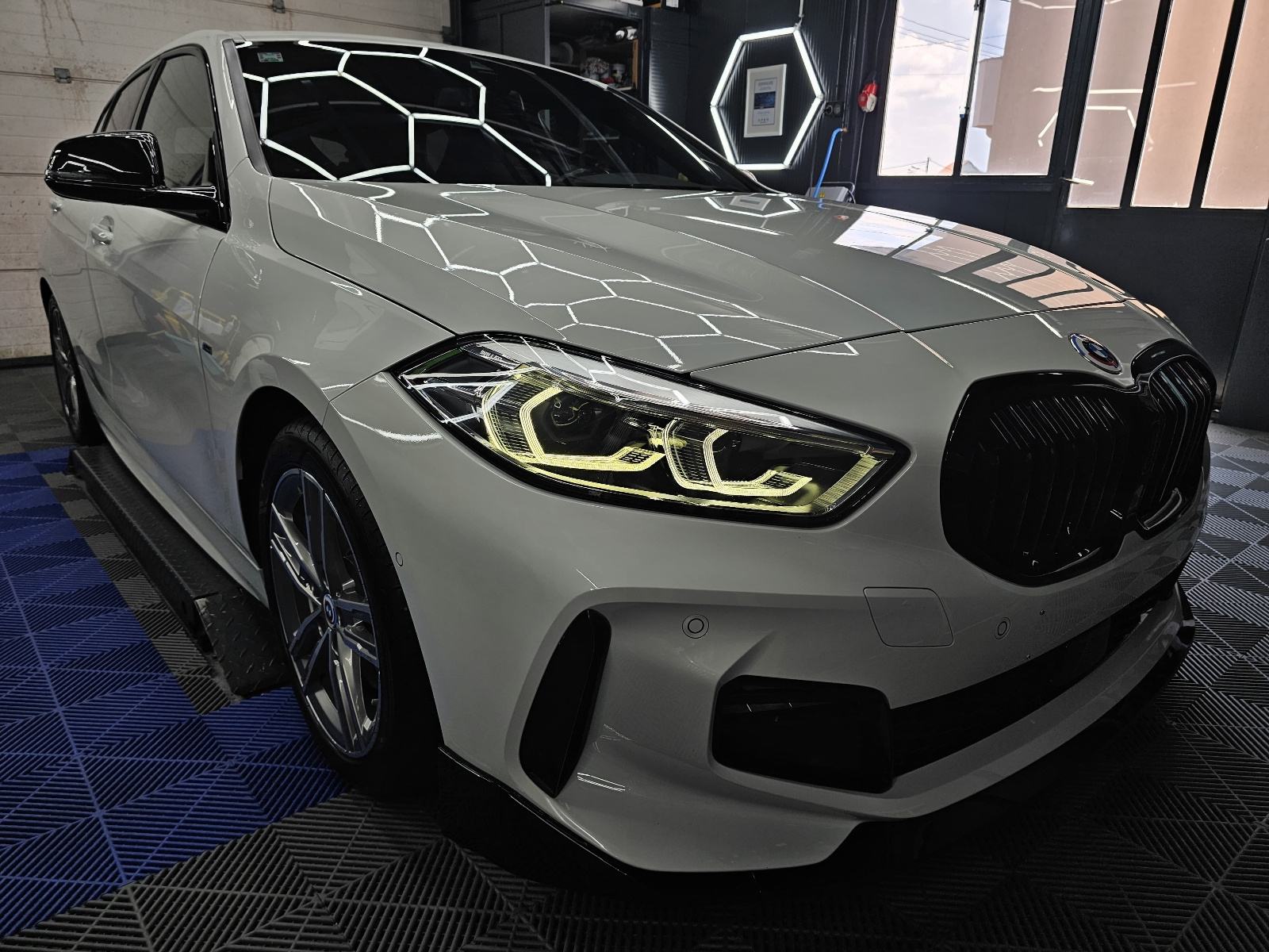 BMW serija 1 118d 150ks M paket 50th aniversary Performance sjedala, pogled izvana - slika 2