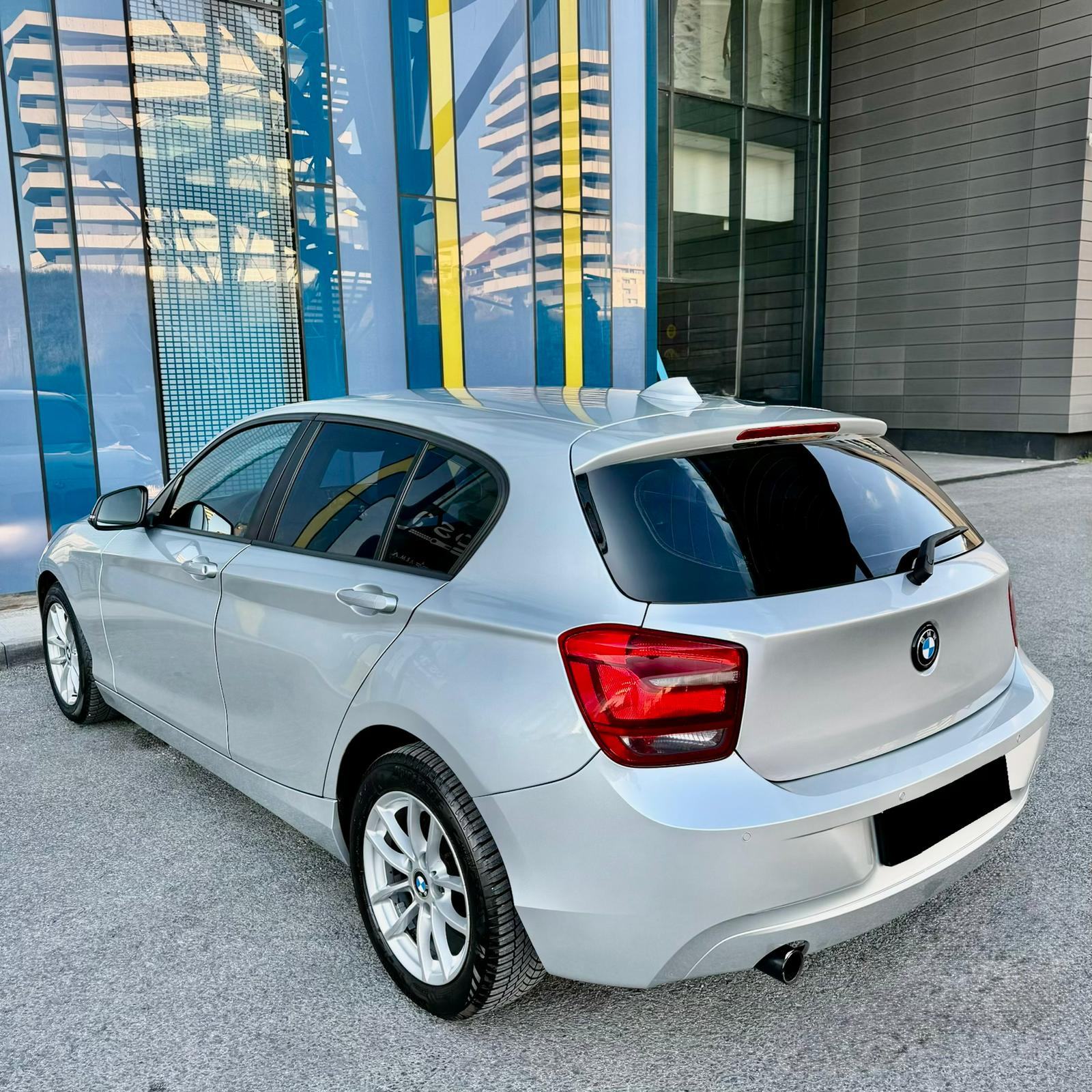 BMW serija 1 118d 2.0 Automatik, fotografija 5