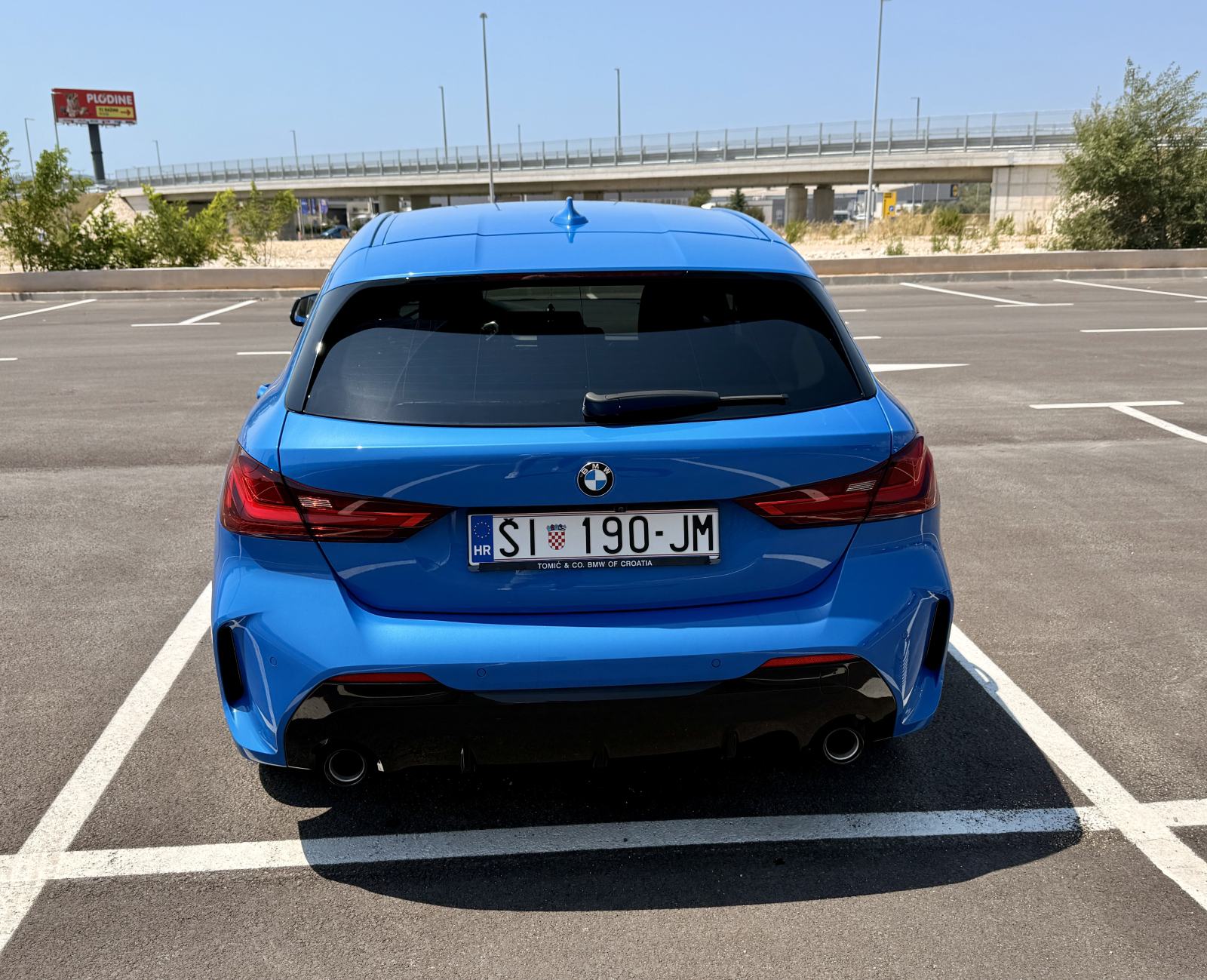 BMW 1 118d F40 M Sport - Top Stanje / M Performance 19" & 18", fotografija 5