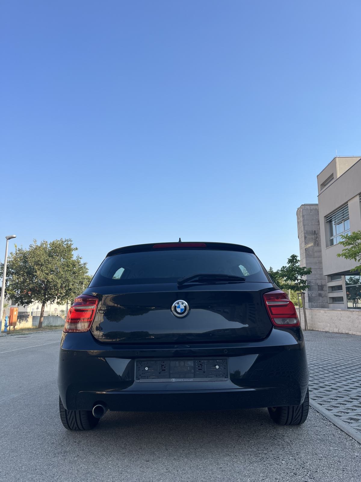 BMW serija 1 118d automatik, fotografija 3
