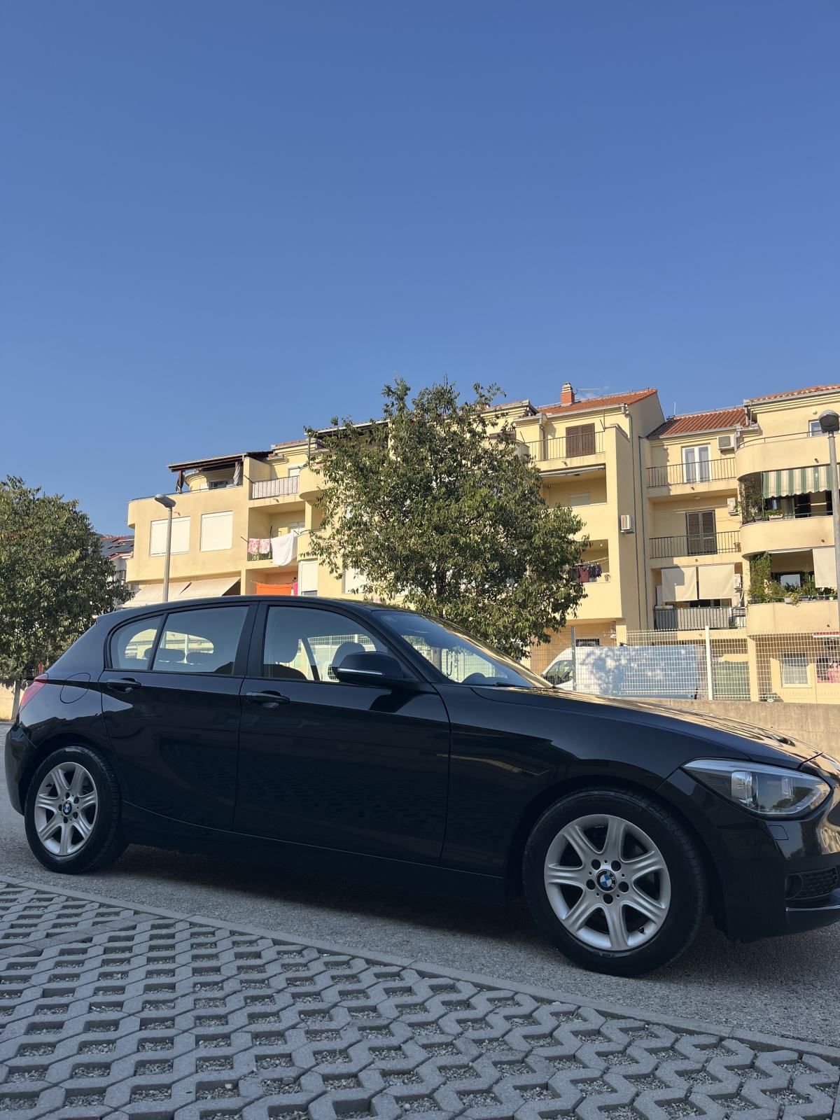 BMW serija 1 118d automatik, fotografija 5
