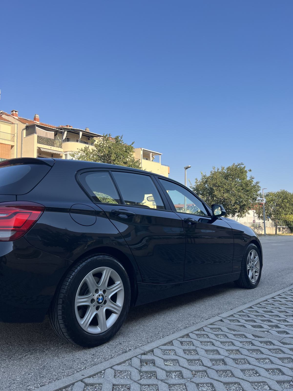BMW serija 1 118d automatik, fotografija 6