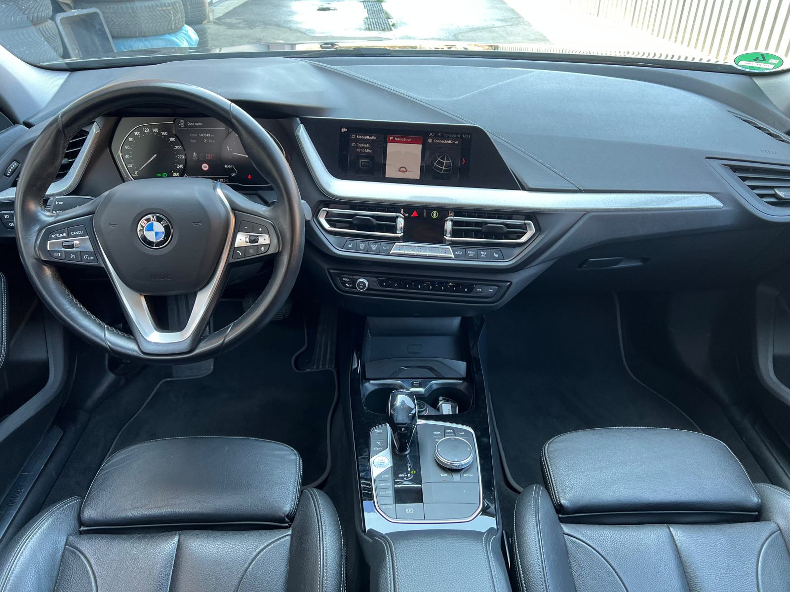 BMW serija 1 f40 118d automatik sportline, fotografija 7