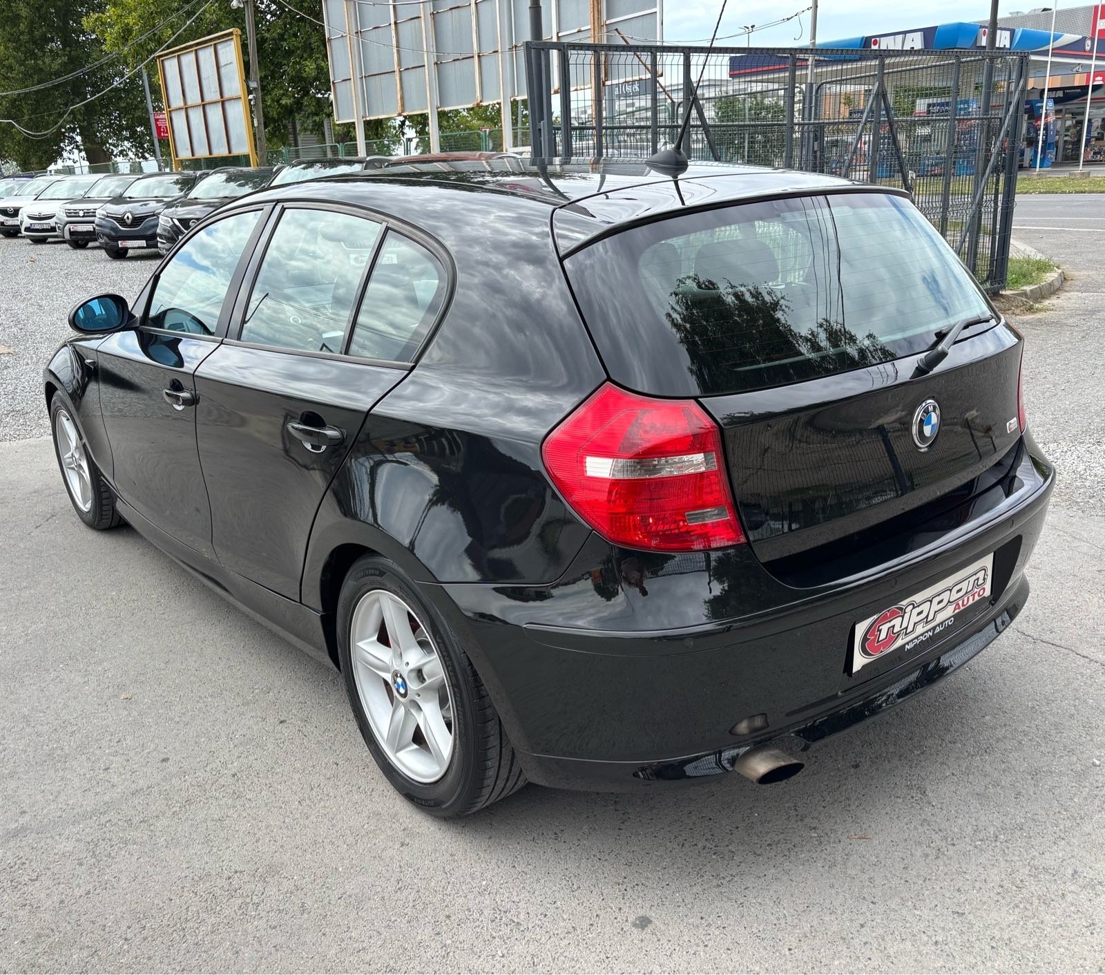 BMW serija 1 118d KLIMA - ALU - 6 BRZINA - PDC - AUTOKREDIT, pogled izvana - slika 4