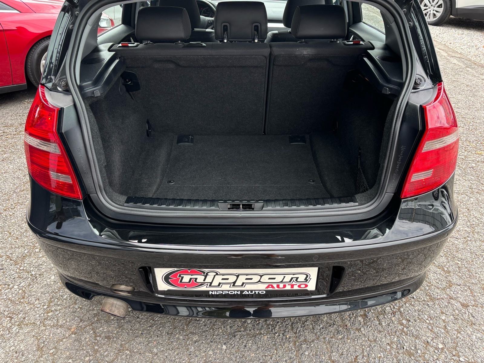 BMW serija 1 118d KLIMA - ALU - 6 BRZINA - PDC - AUTOKREDIT, fotografija 20