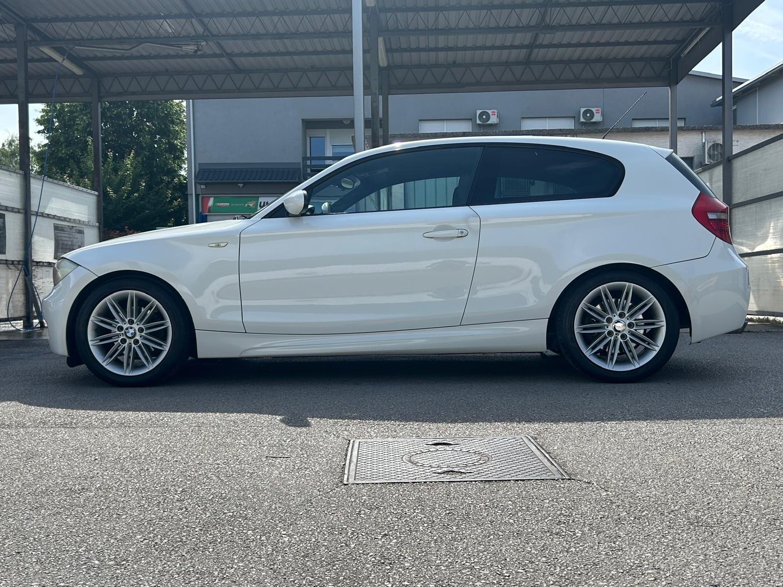 BMW serija 1 118d #M OPTIC #105KW, fotografija 2