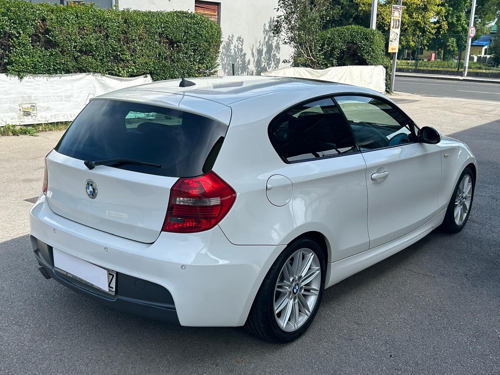 BMW serija 1 118d #M OPTIC #105KW, fotografija 4