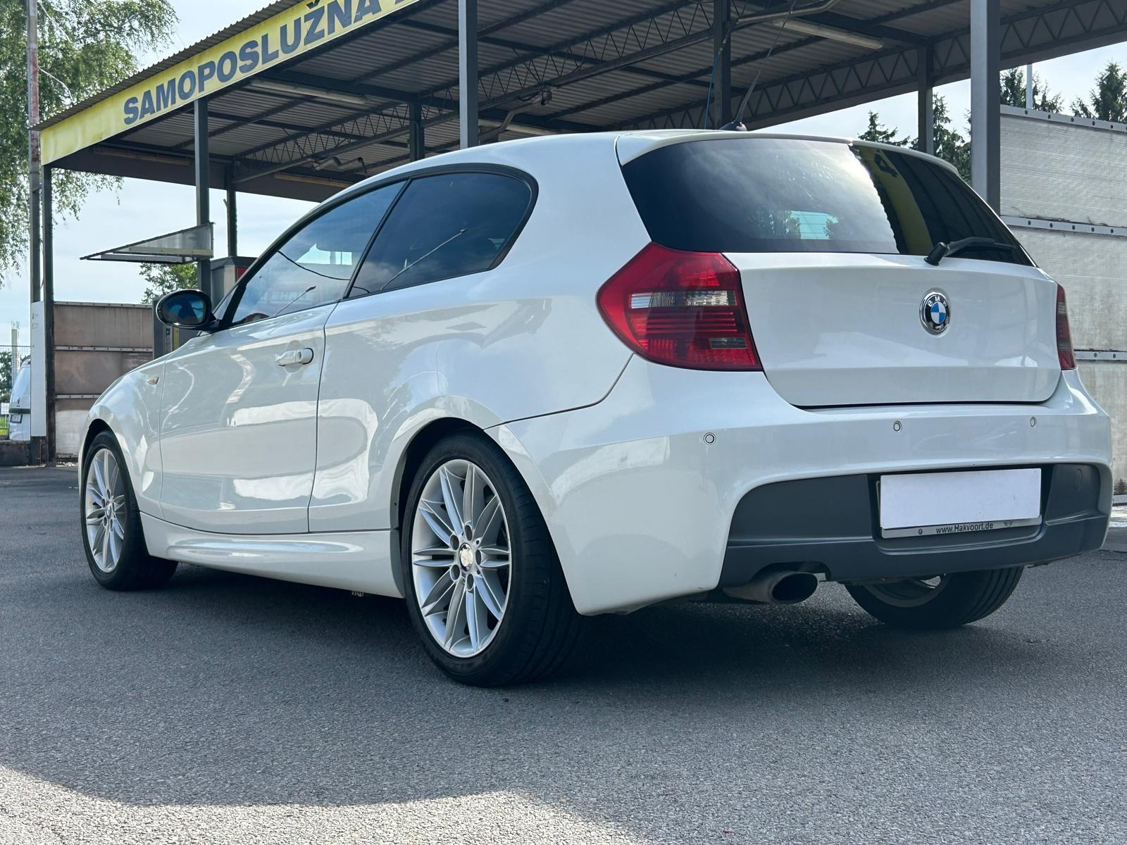 BMW serija 1 118d #M OPTIC #105KW, fotografija 3